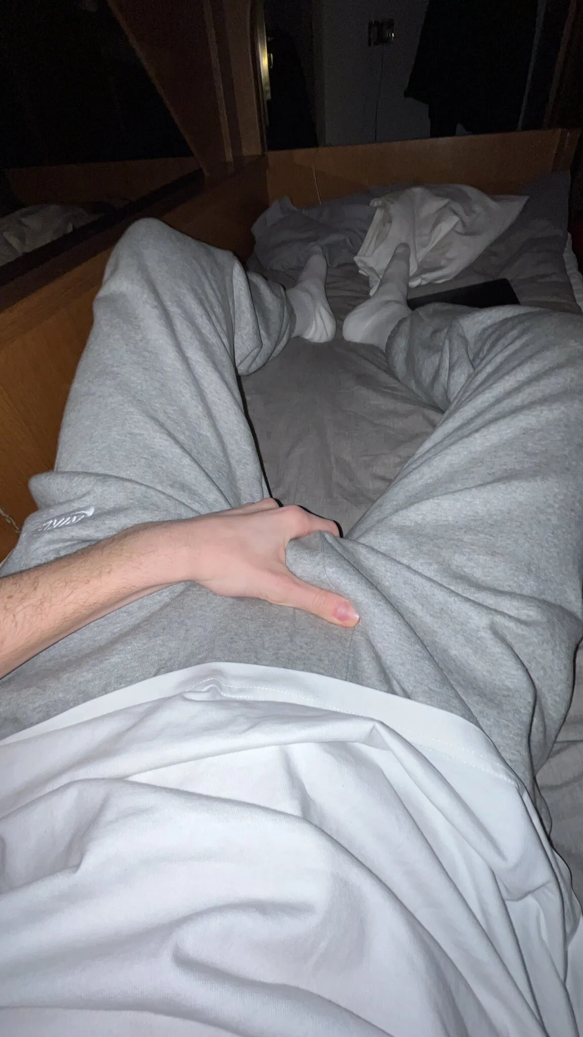 XXX Porn Photo of Nude simoneqq 2