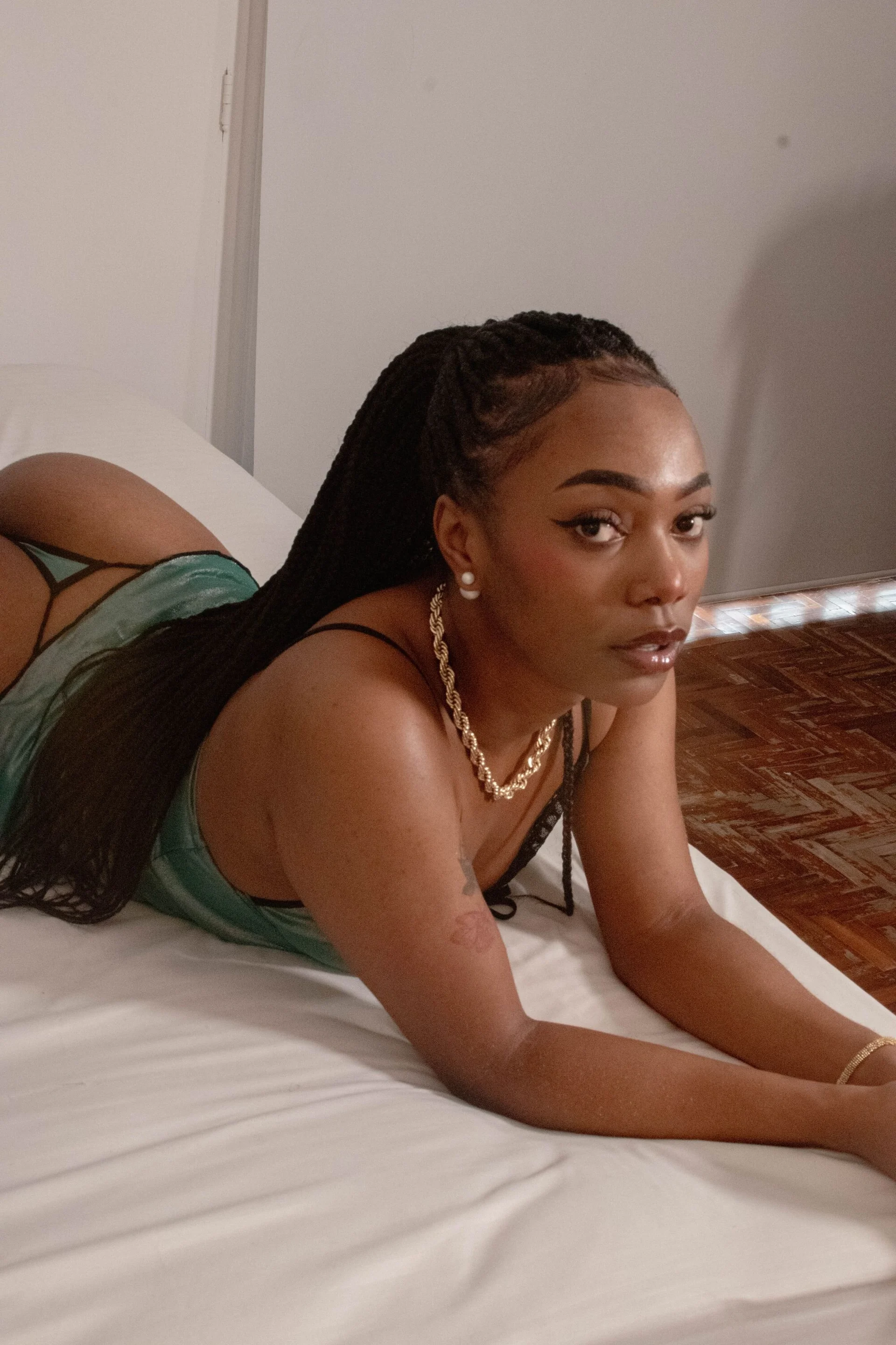 XXX Porn Photo of Nude bhritany_brow 17