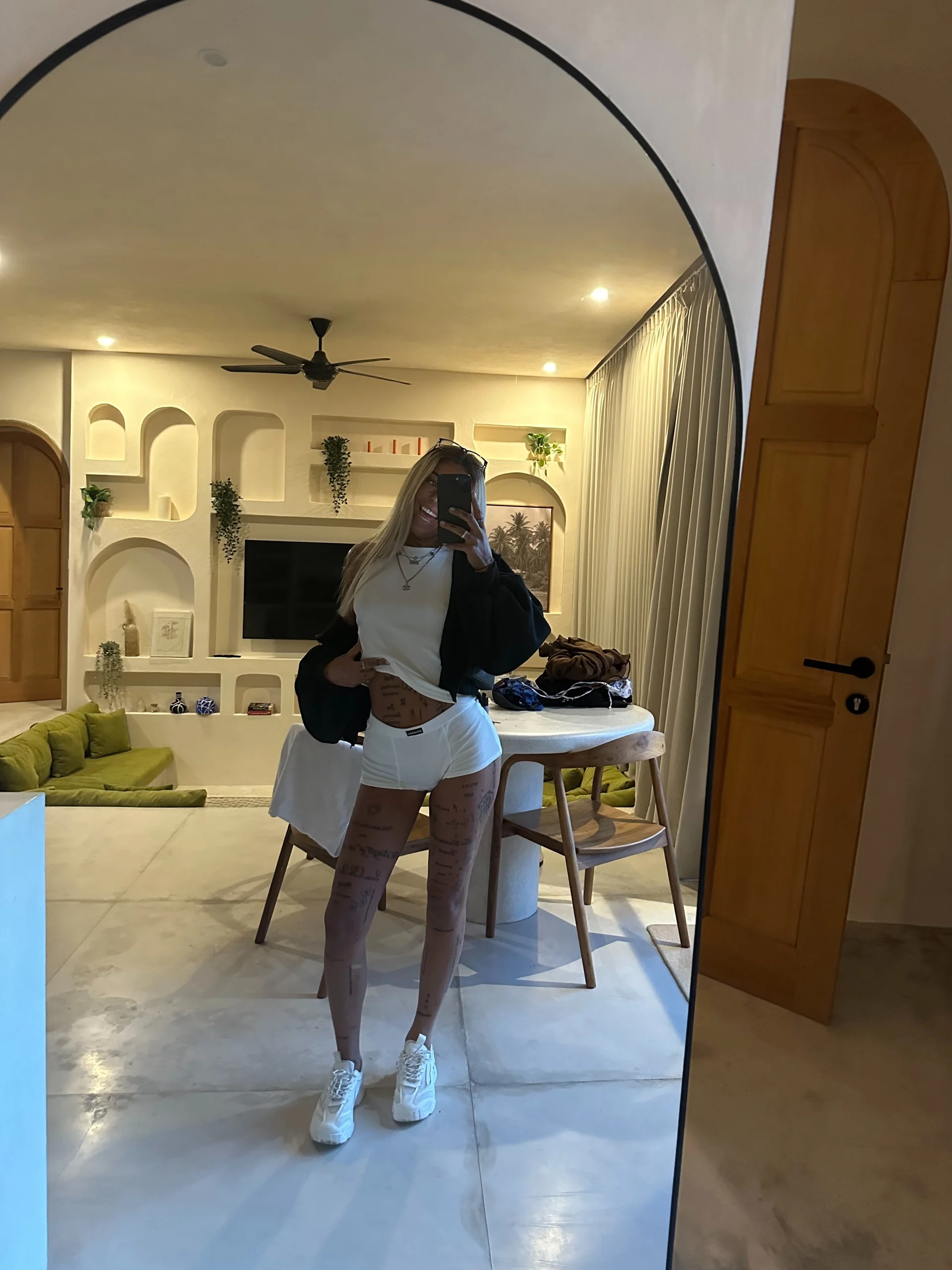 XXX Porn Photo of Nude RoseyLeeX 6