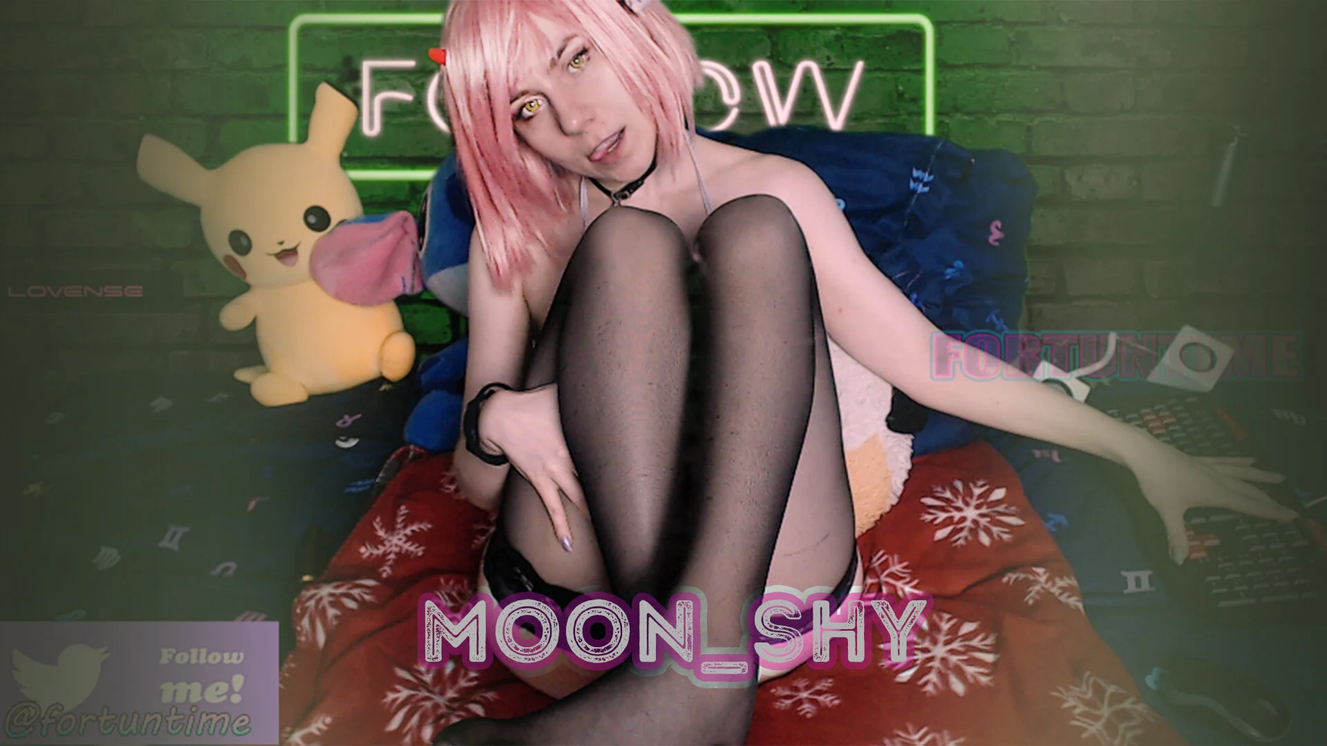 XXX Porn Photo of Nude moon_shy 24