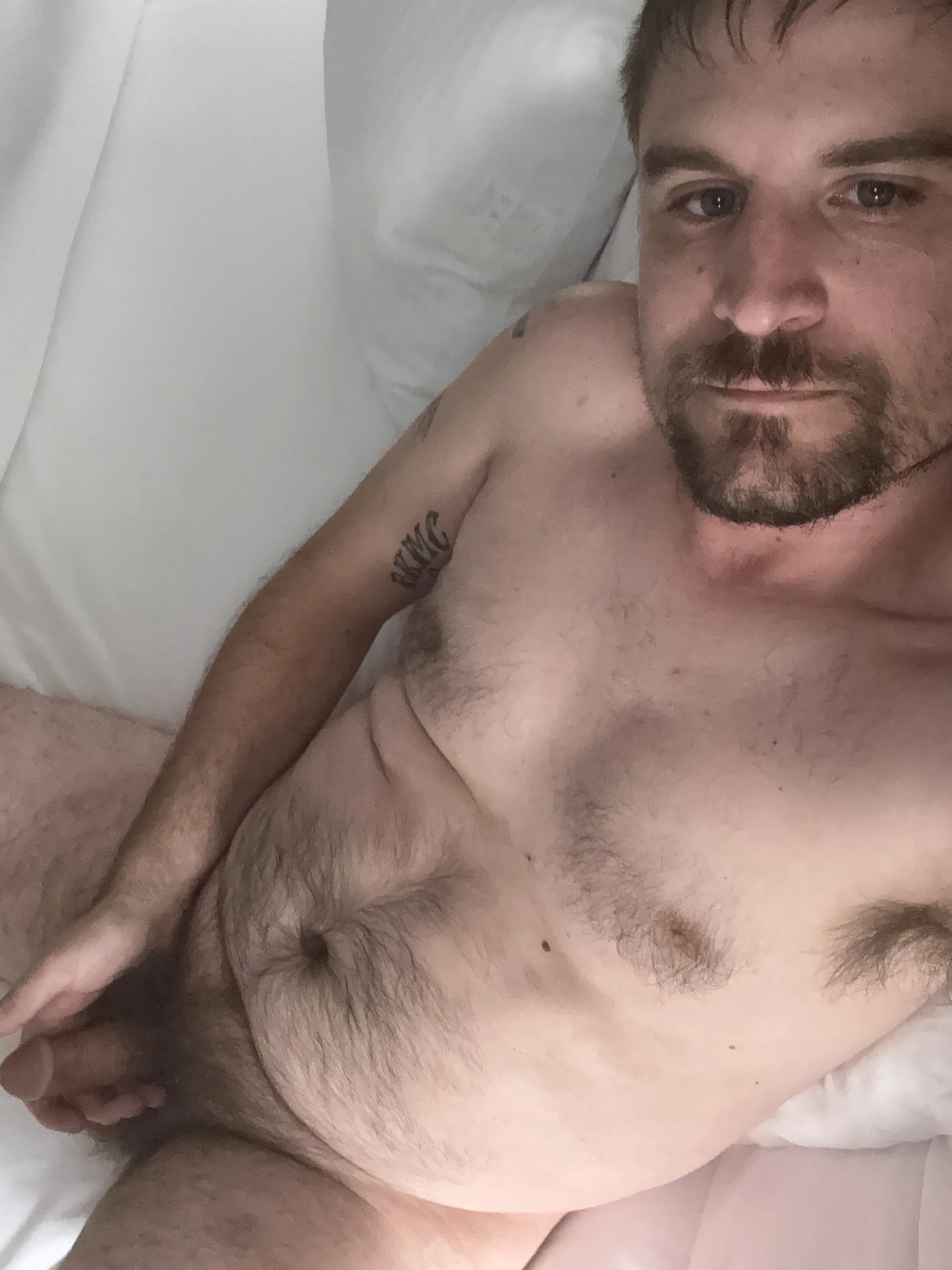 XXX Porn Photo of Nude firefighterusty 1