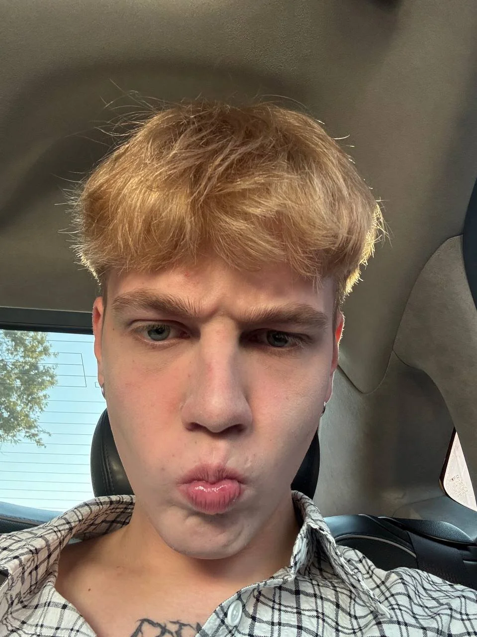 XXX Porn Photo of Nude olivertasty 13