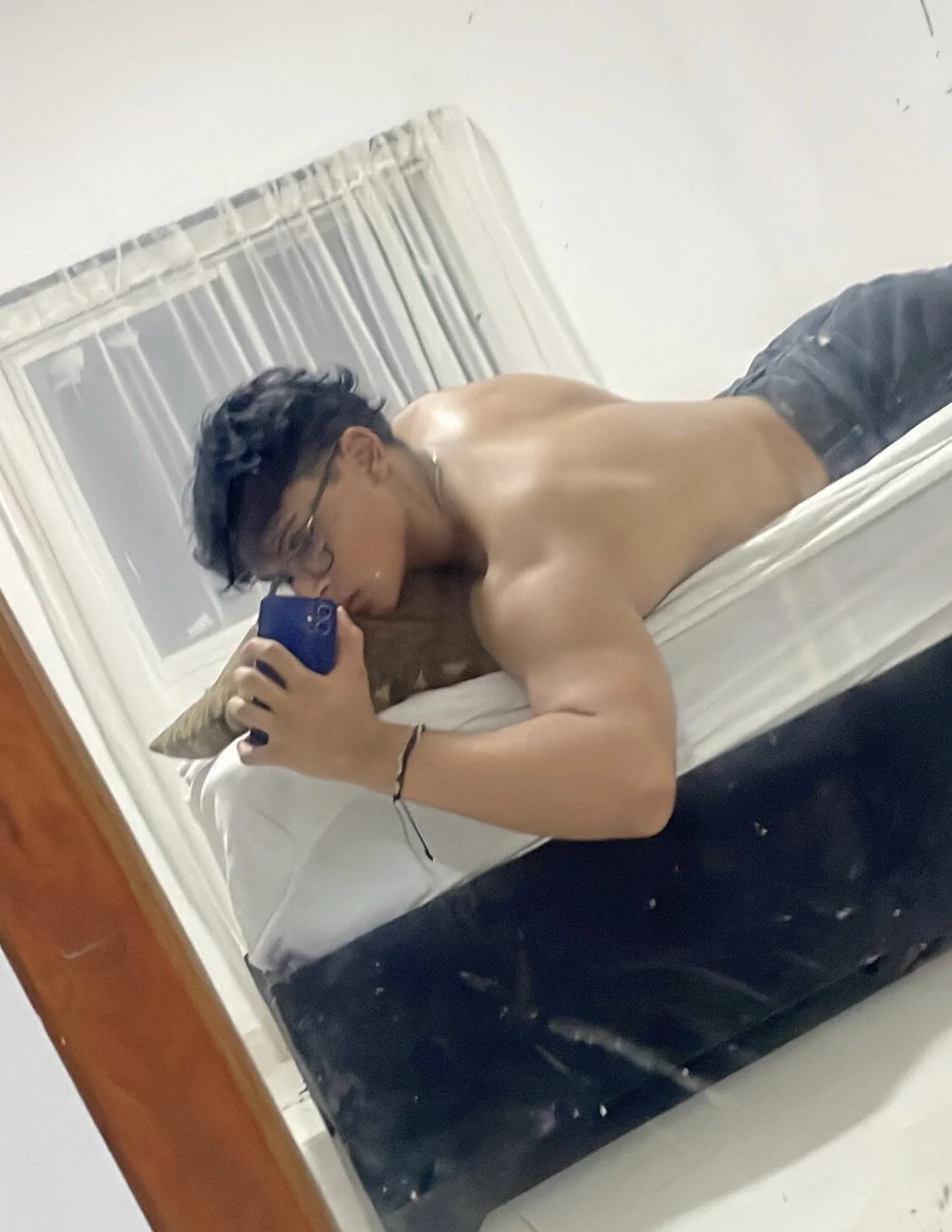 XXX Porn Photo of Nude yisuz_z 5