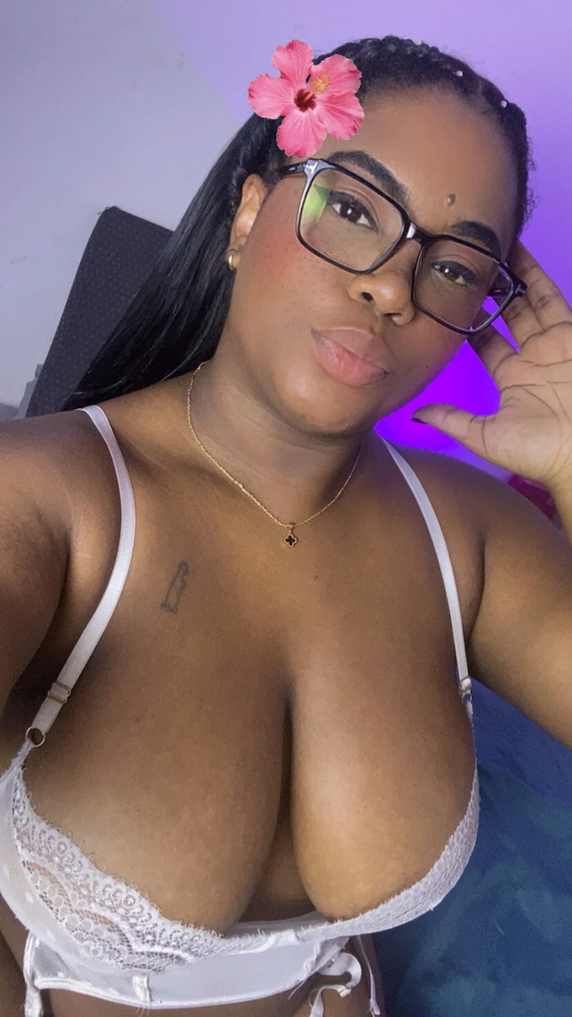 XXX Porn Photo of Nude Tyra_Privacy 332