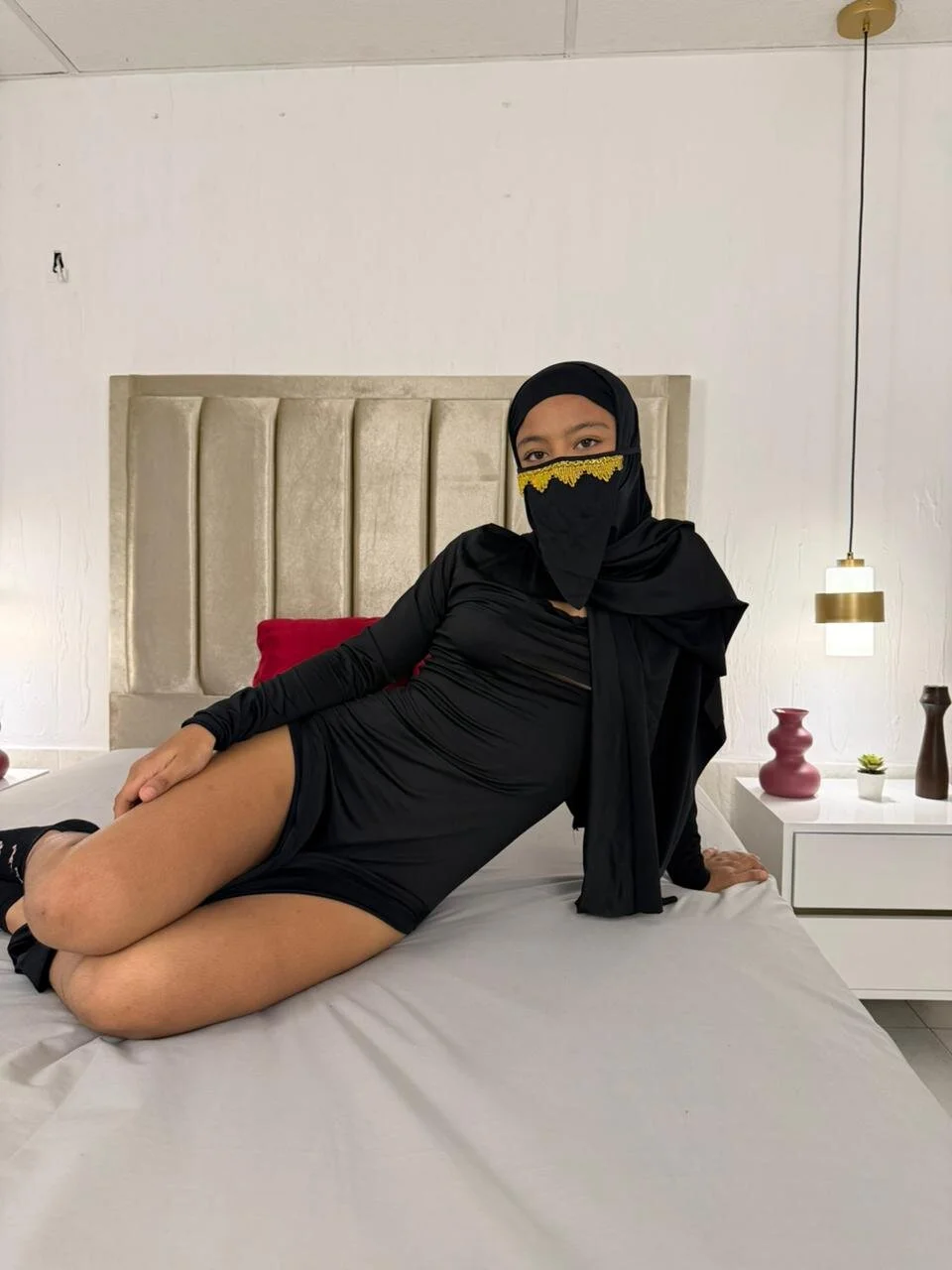 XXX Porn Photo of Nude saharaa_noor 4
