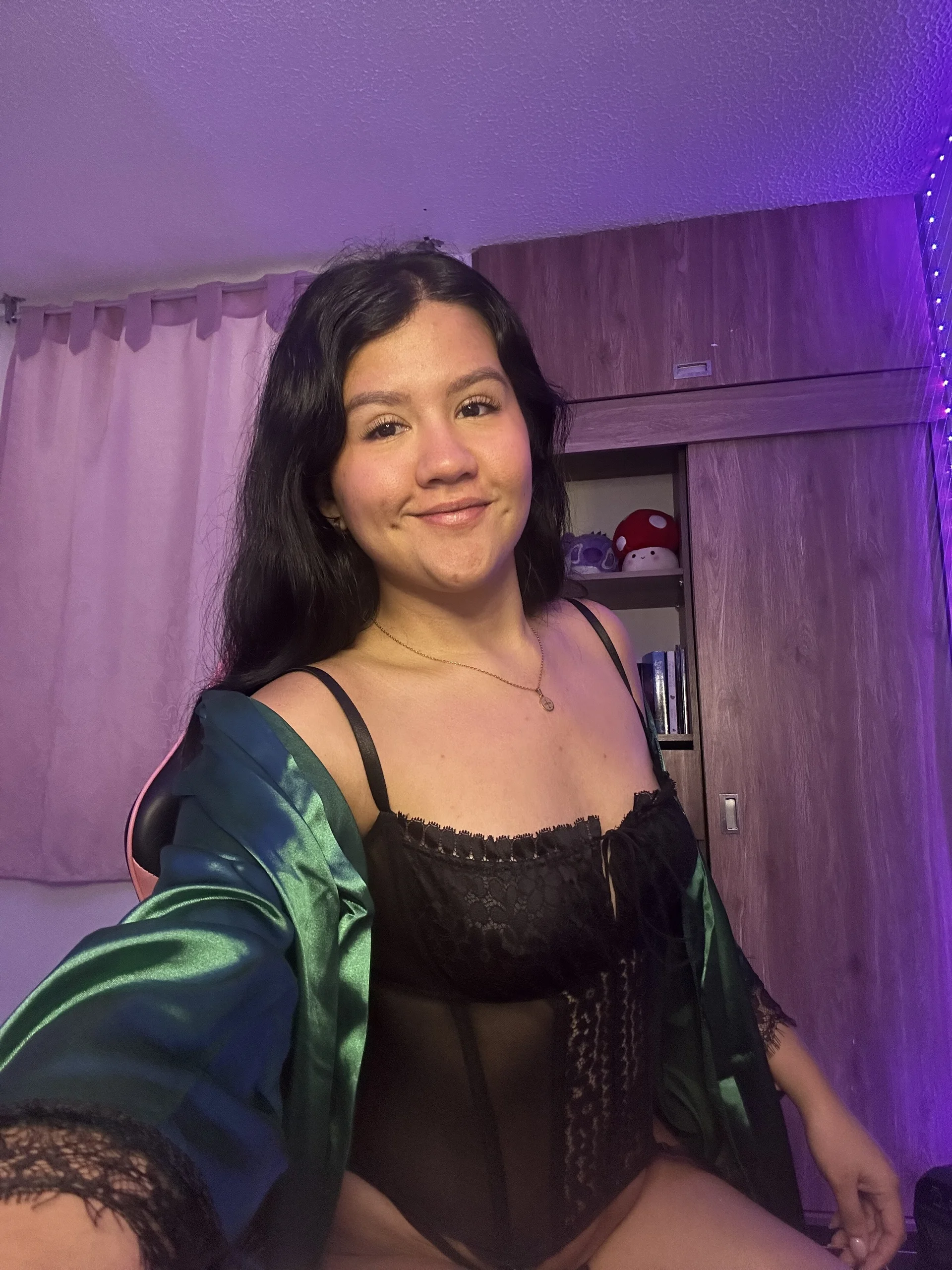 XXX Porn Photo of Nude Oliviawatson1 15