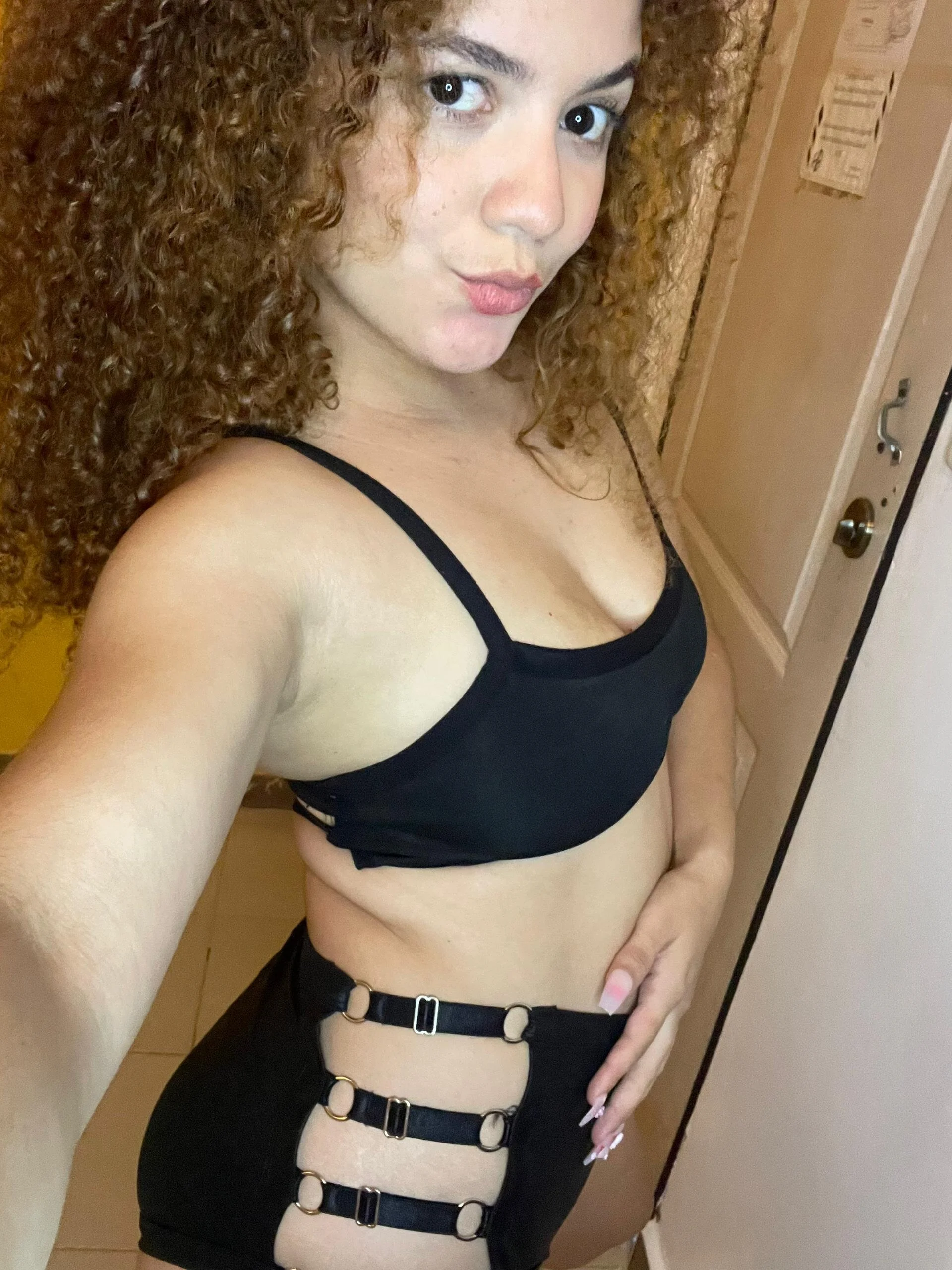 XXX Porn Photo of Nude Fiorela_1 4