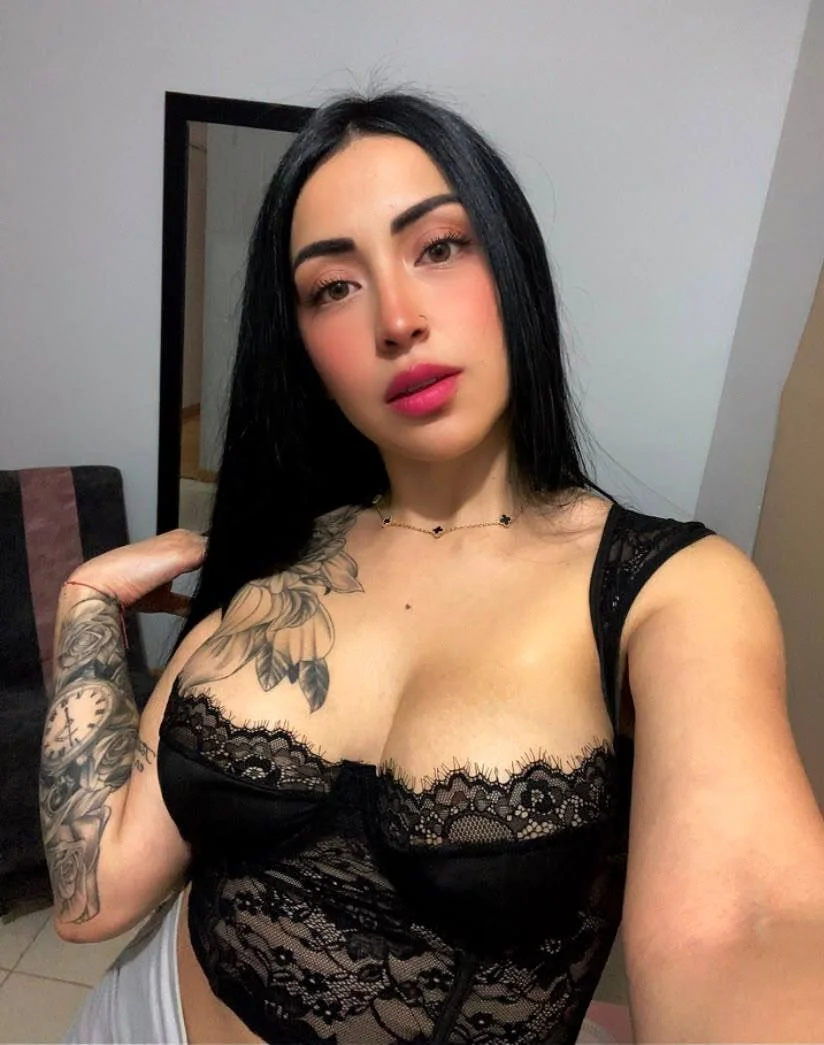 XXX Porn Photo of Nude Miaa_Roseef 3