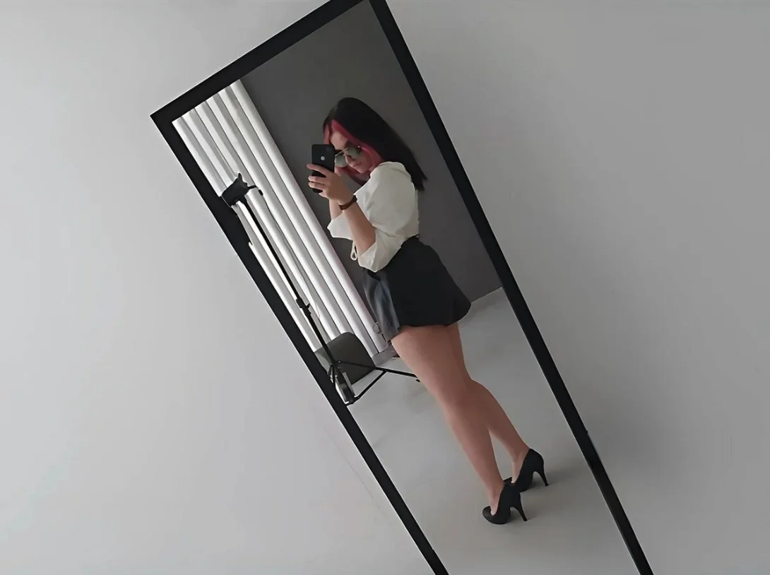 XXX Porn Photo of Nude Kira_777_Soon 3