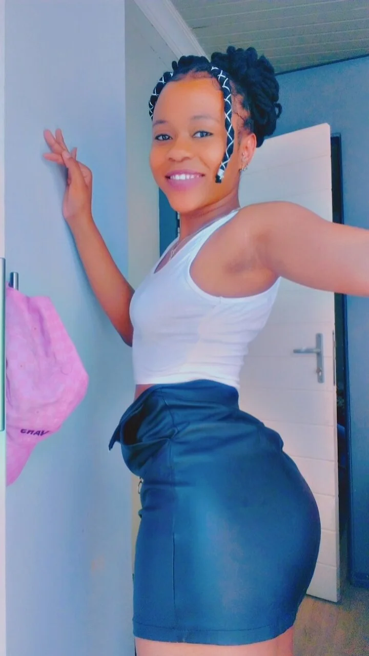 XXX Porn Photo of Nude CummSavage 8