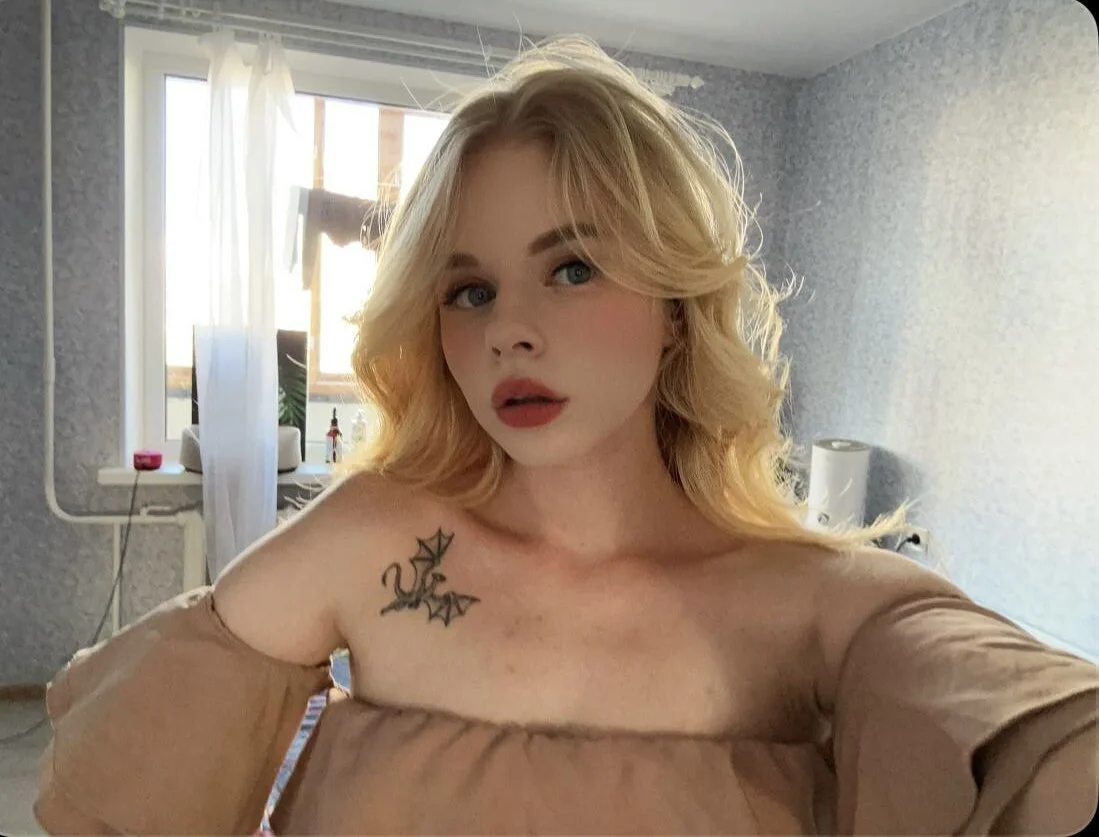 XXX Porn Photo of Nude BellaNigght 3