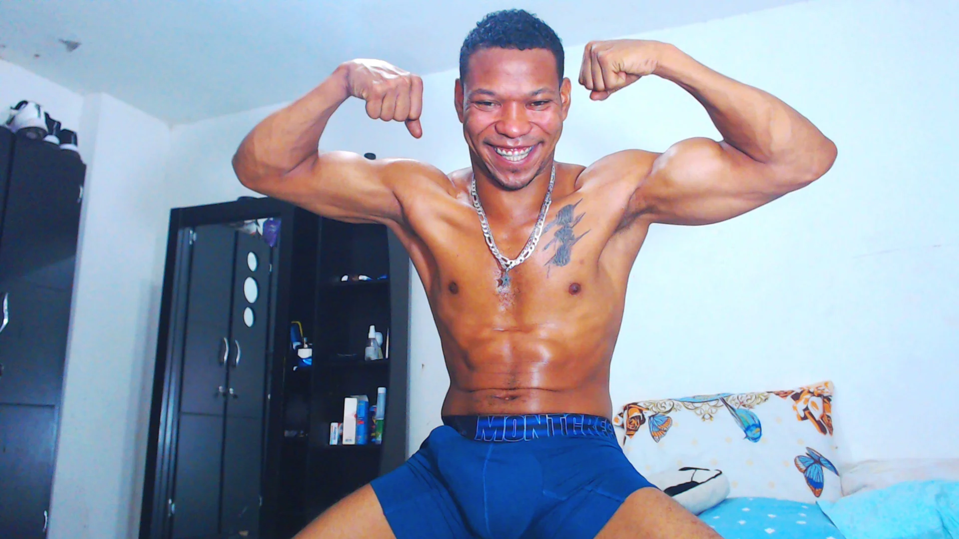 XXX Porn Photo of Nude SELFSUCK_KING_420 1