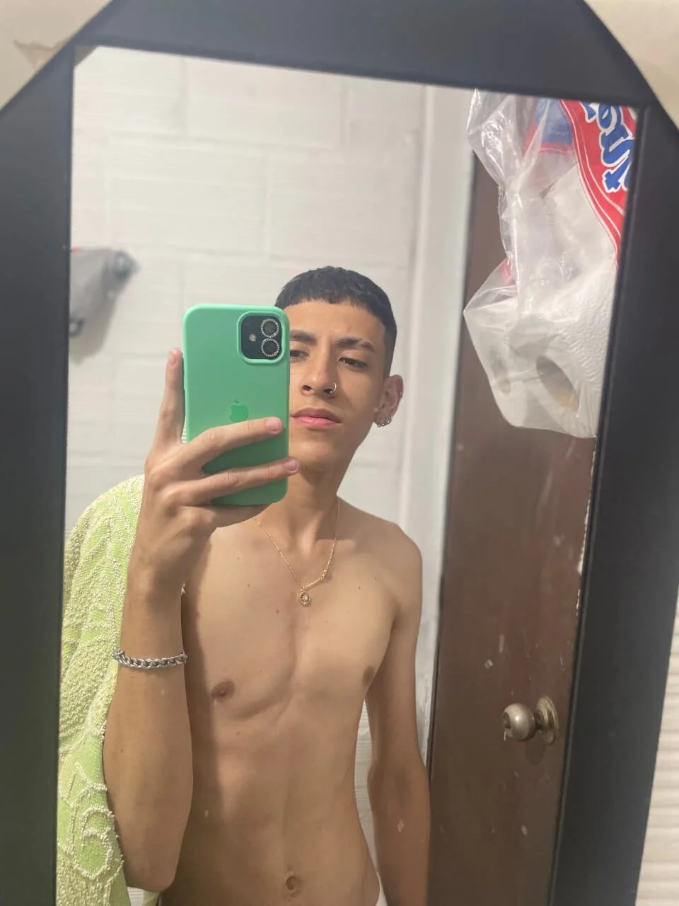 XXX Porn Photo of Nude Kos_storm 7