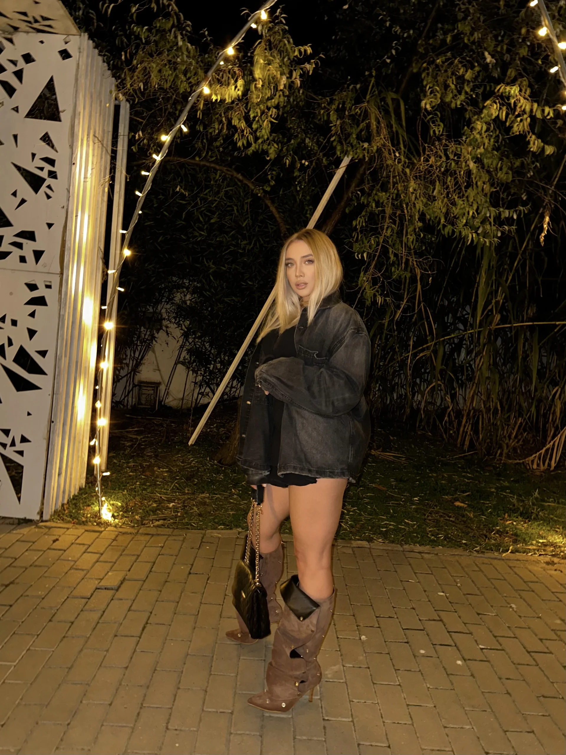 XXX Porn Photo of Nude JessieClarks 16