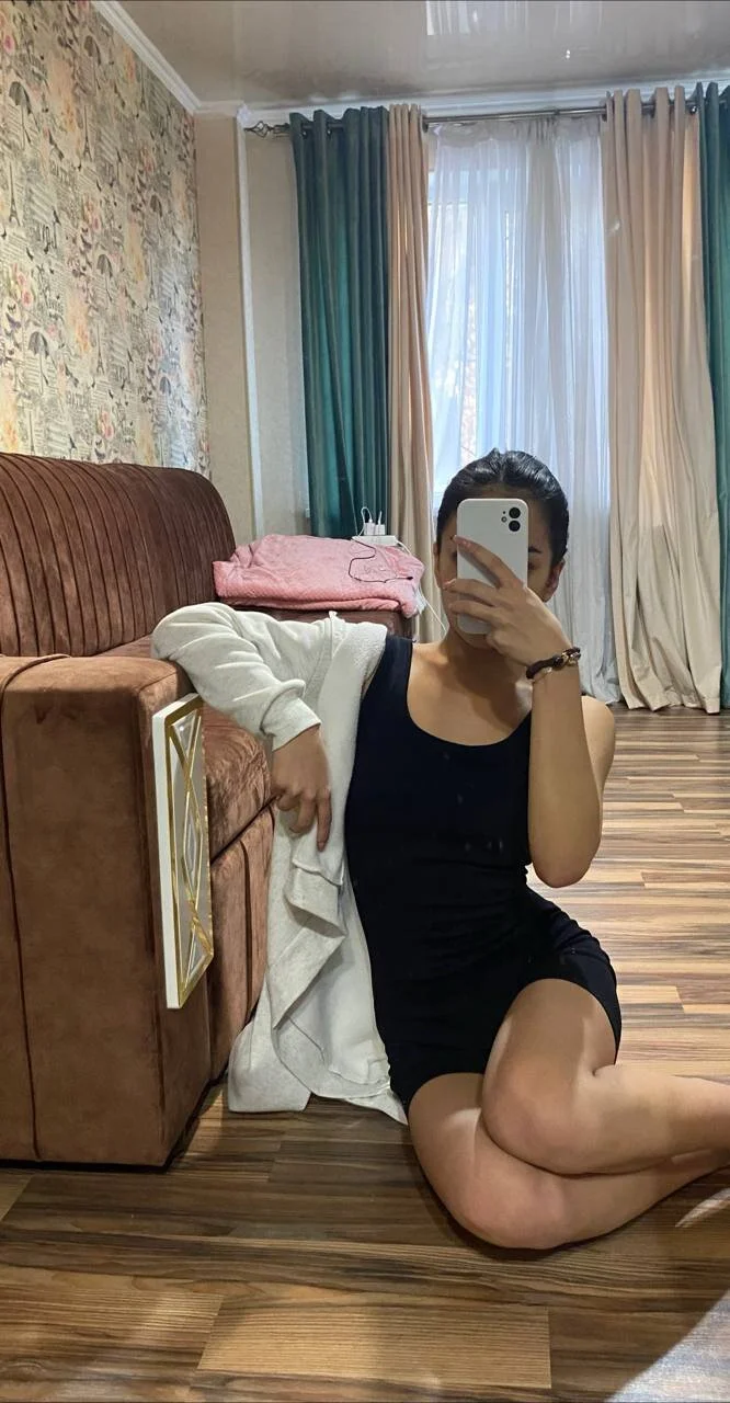 XXX Porn Photo of Nude mooniejin 6