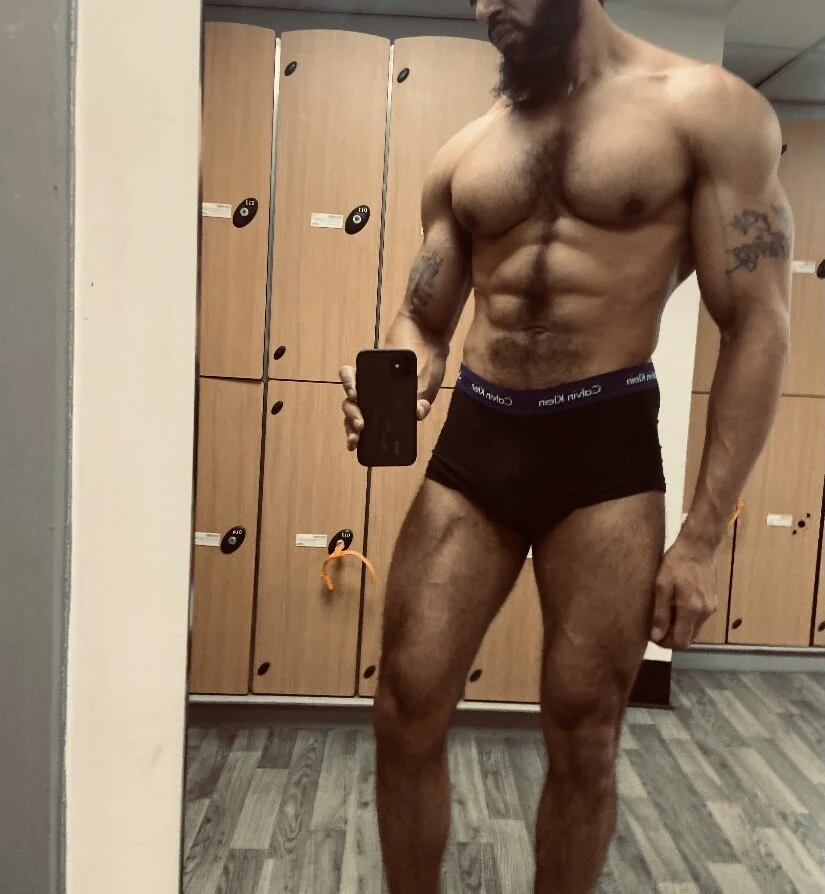 XXX Porn Photo of Nude troygurth9 5