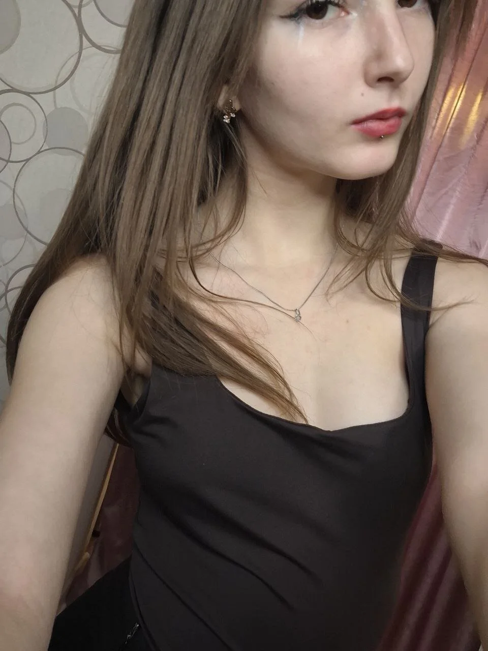 XXX Porn Photo of Nude DongMolt 391