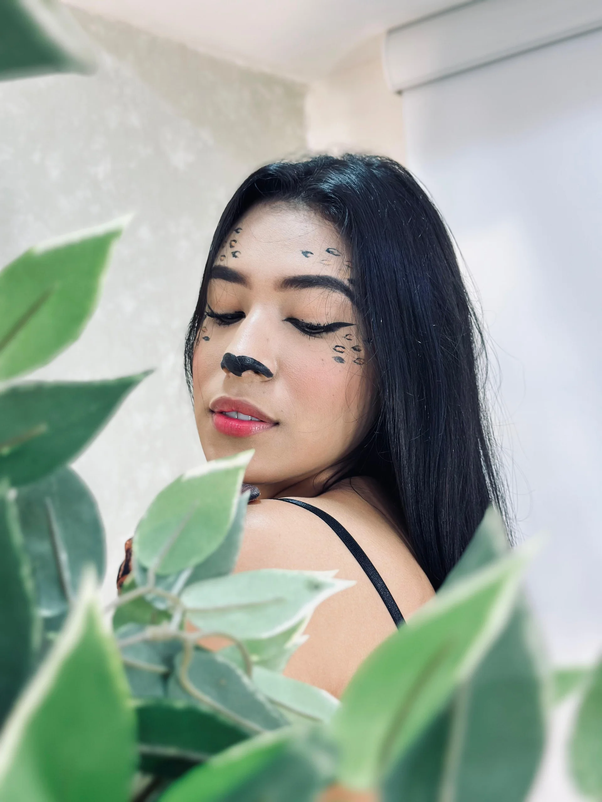 XXX Porn Photo of Nude Sassy--Girl 200