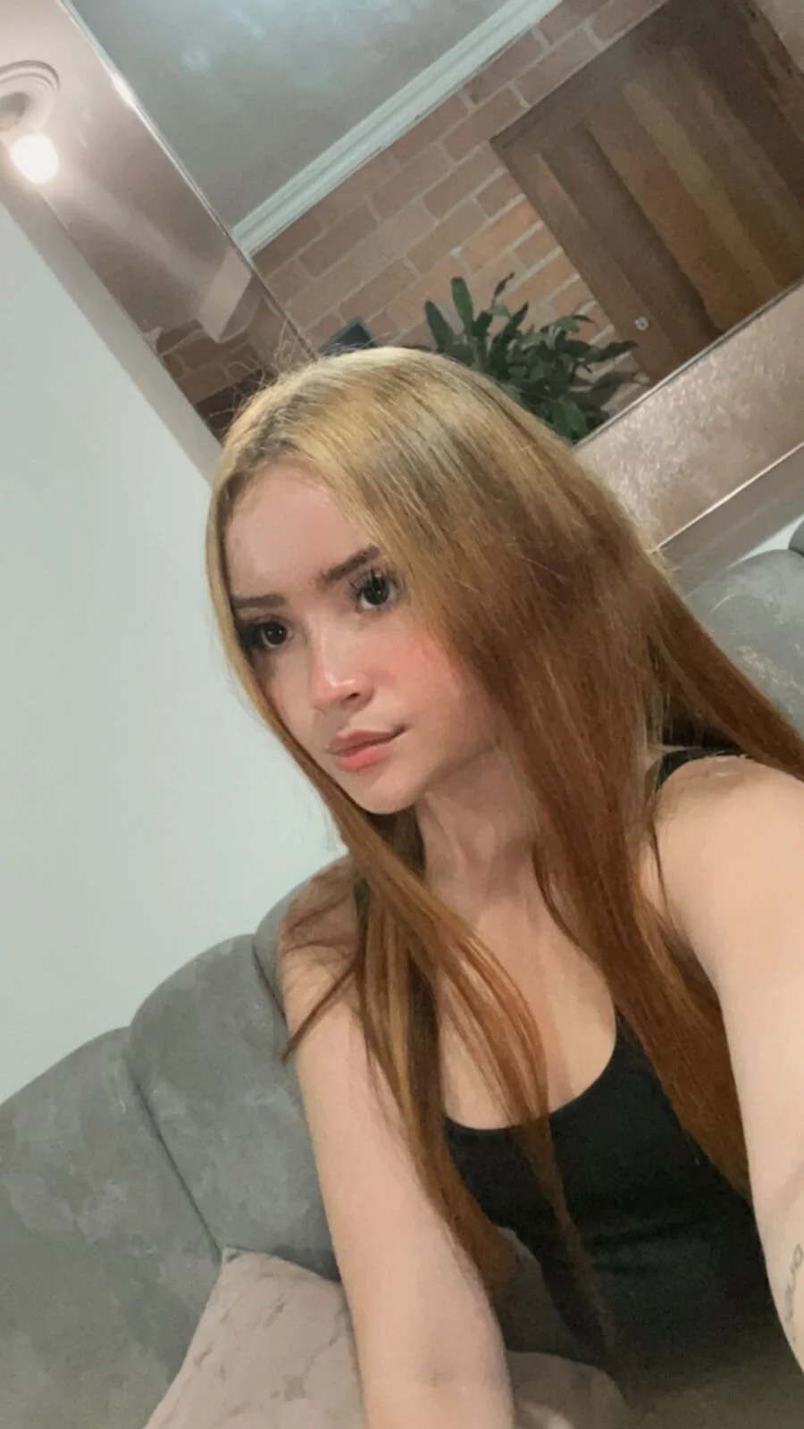 XXX Porn Photo of Nude SelenaMiel 10