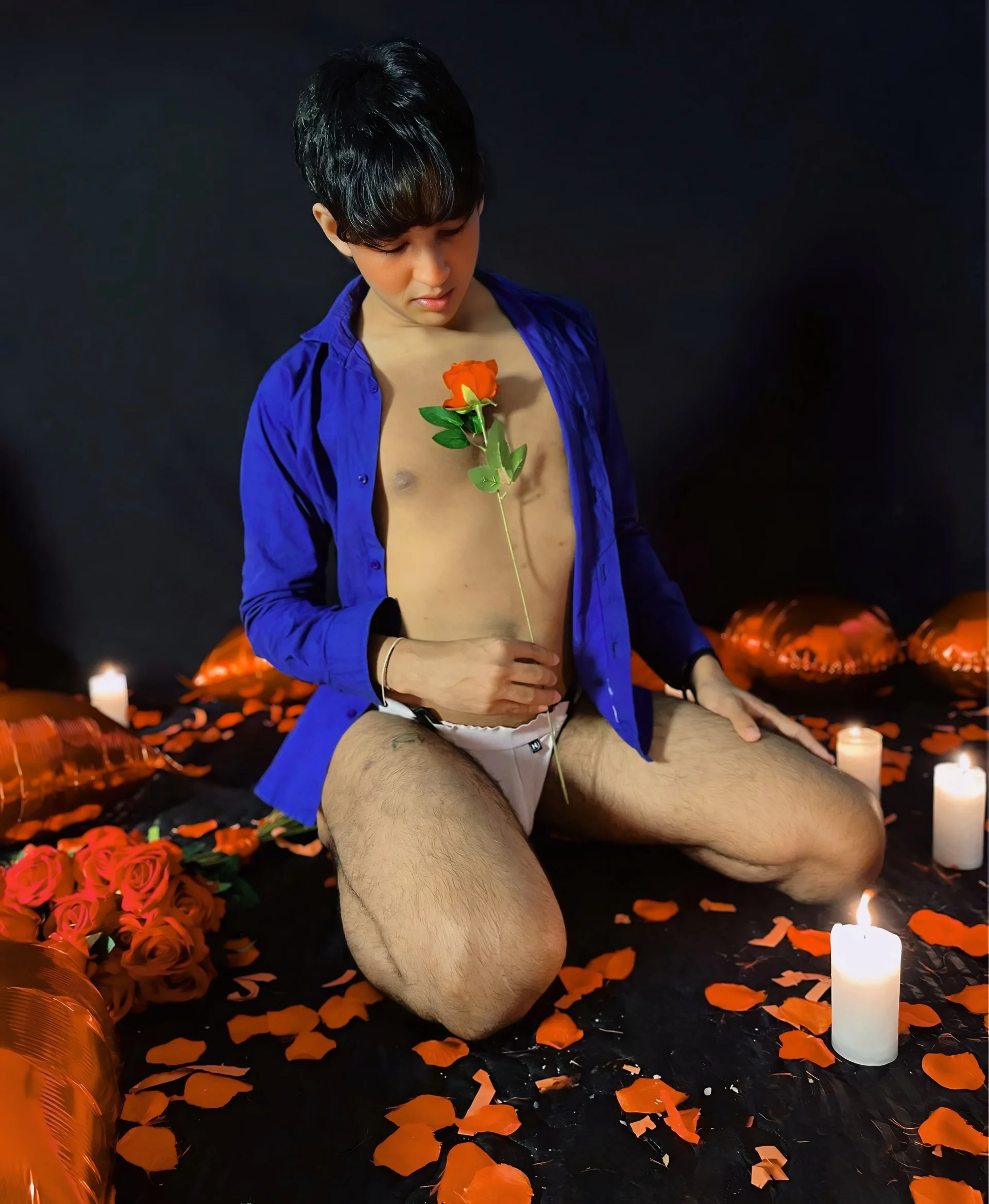 Dark_hairy_