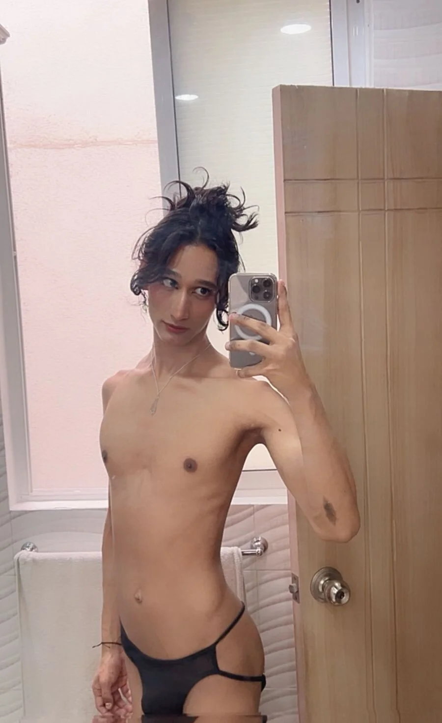 XXX Porn Photo of Nude skyyfoxpraga 141