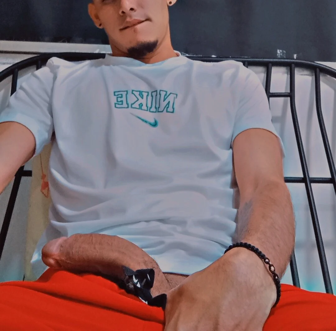 XXX Porn Photo of Nude Pingasaboy20 4