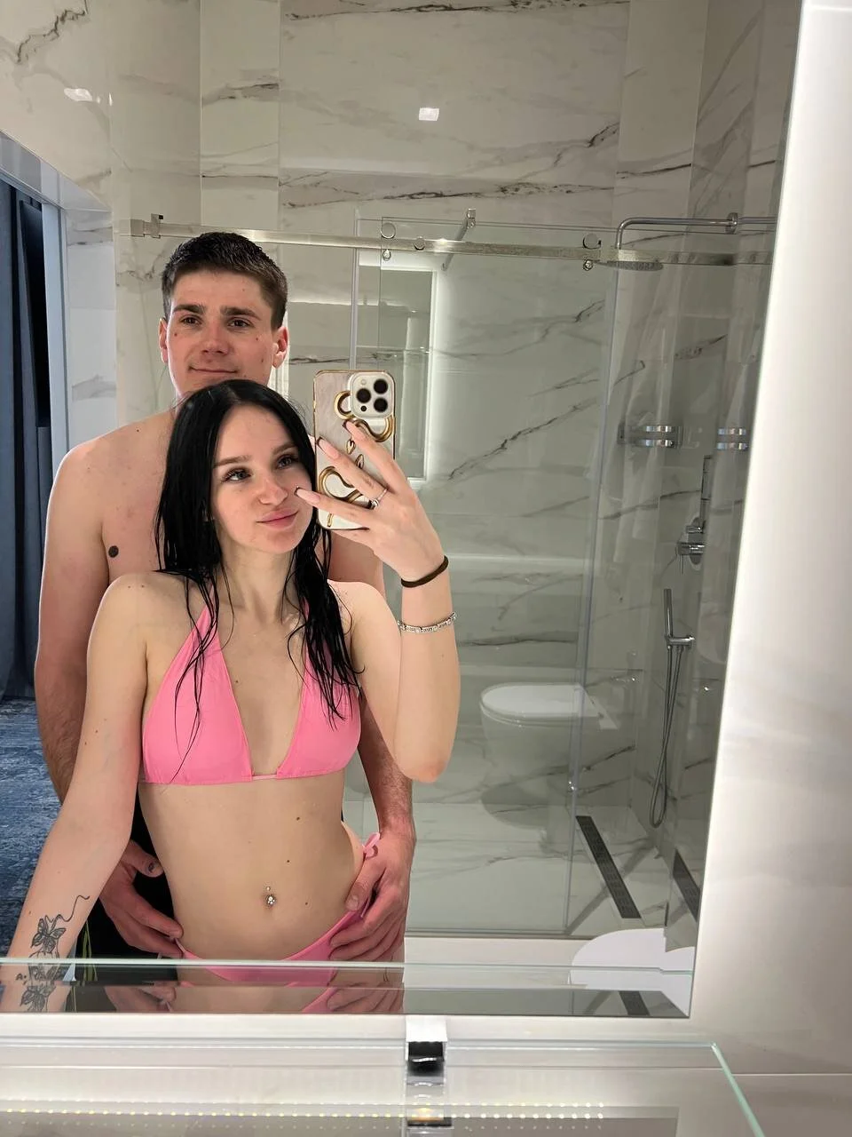 XXX Porn Photo of Nude LeoCouple1 6