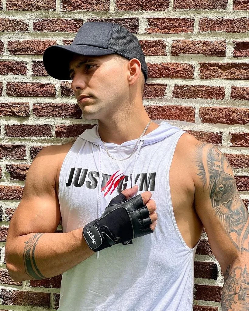 XXX Porn Photo of Nude alex_oficial 8