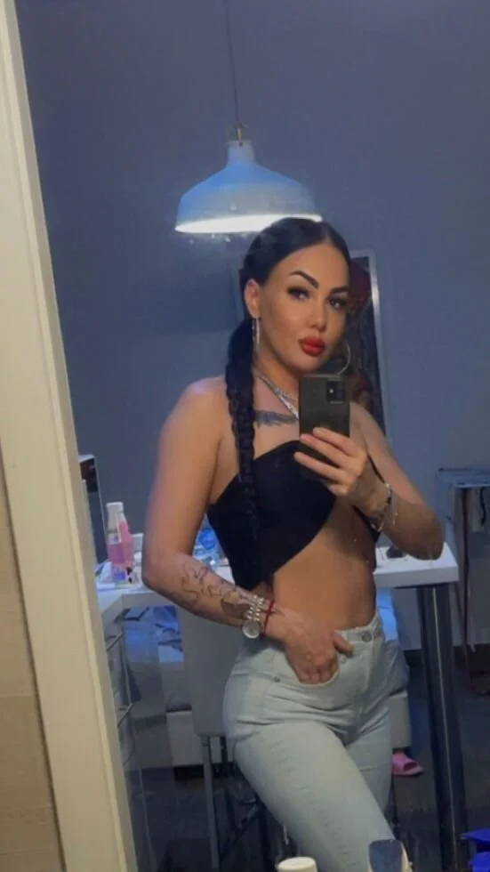 XXX Porn Photo of Nude MissPolefire 7