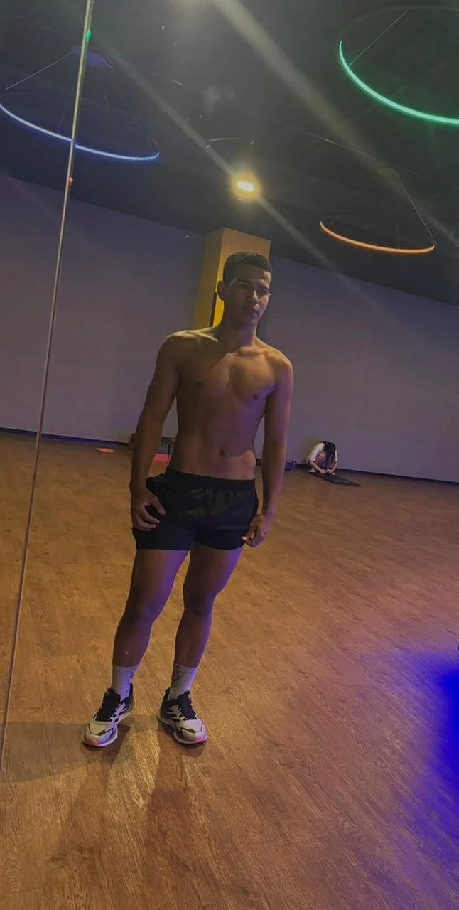 XXX Porn Photo of Nude noahdark_ 5
