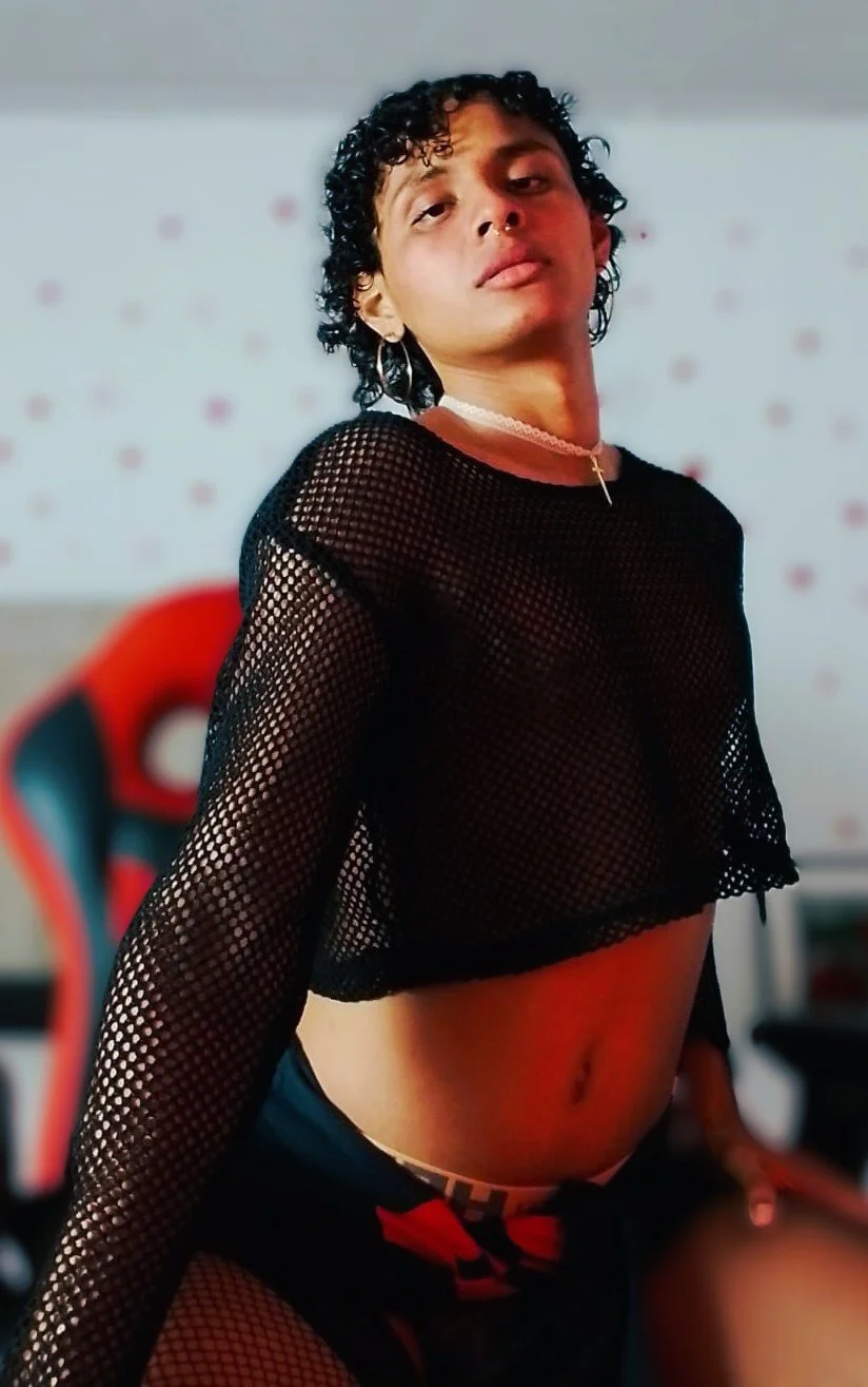 XXX Porn Photo of Nude elio_fox 13