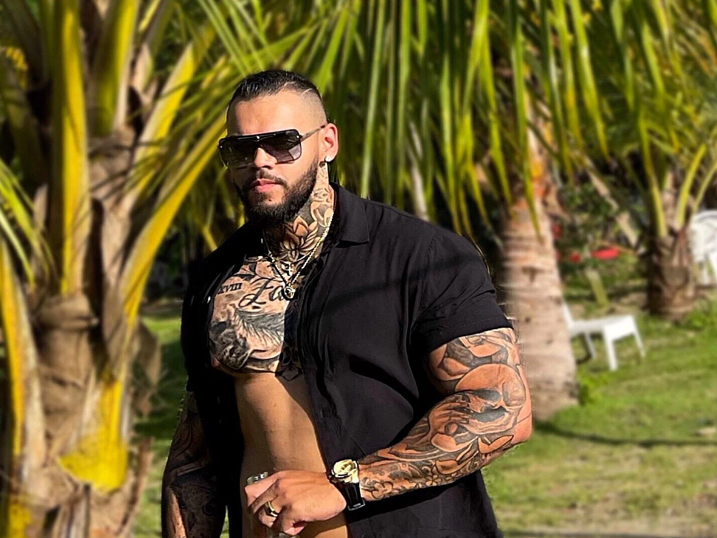 XXX Porn Photo of Nude Mrdeklangrey 6