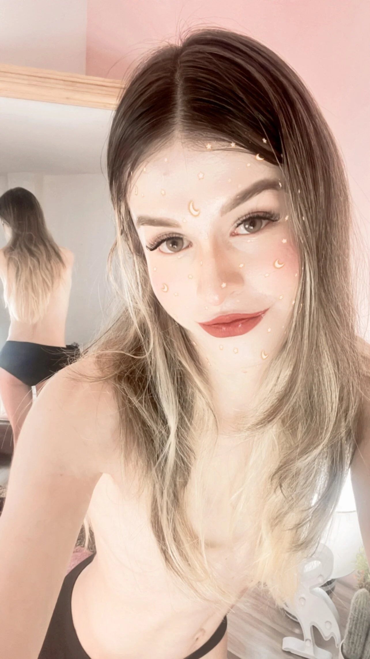 XXX Porn Photo of Nude arielmishel 17