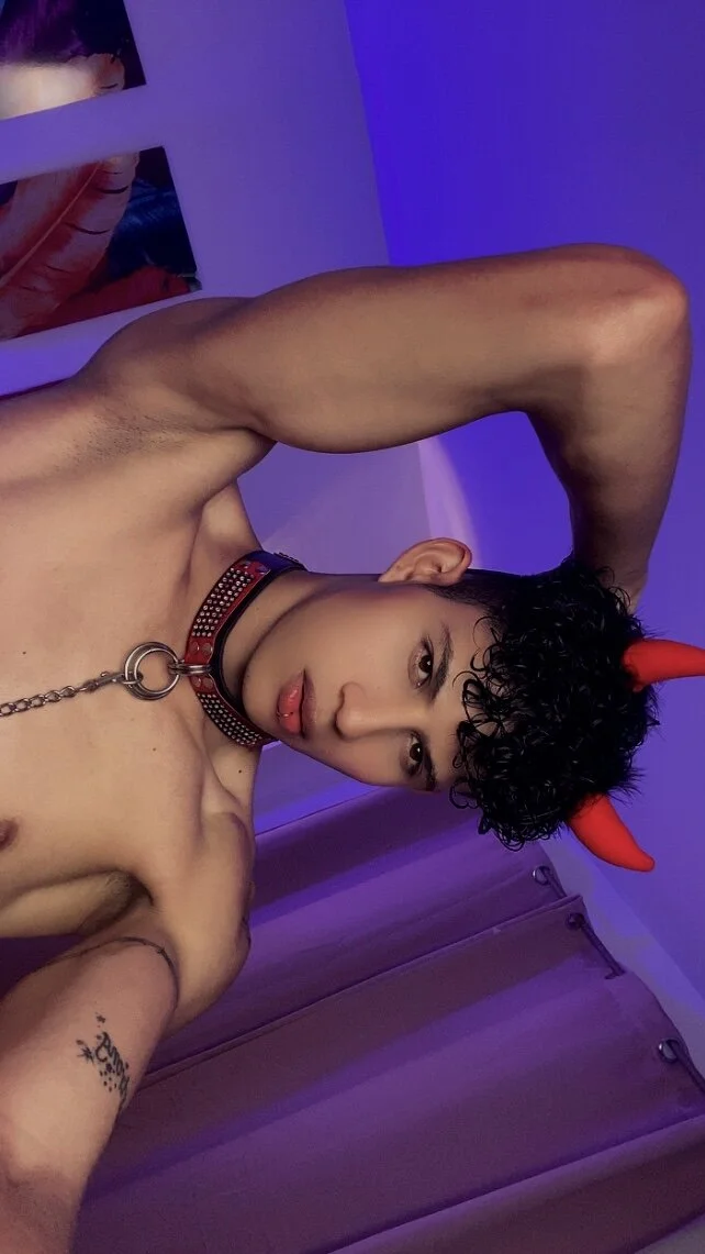 XXX Porn Photo of Nude KamiSuarez 44