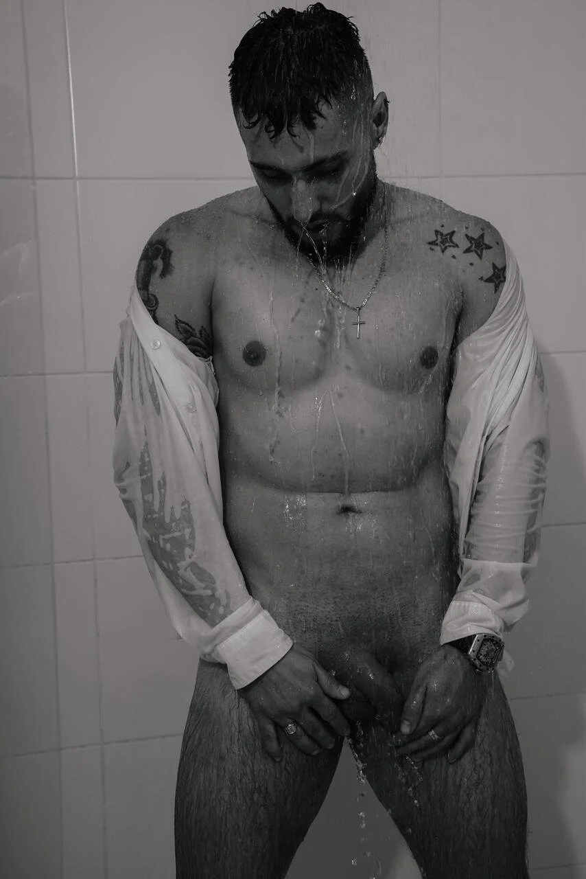 XXX Porn Photo of Nude dominic_de_luca 46