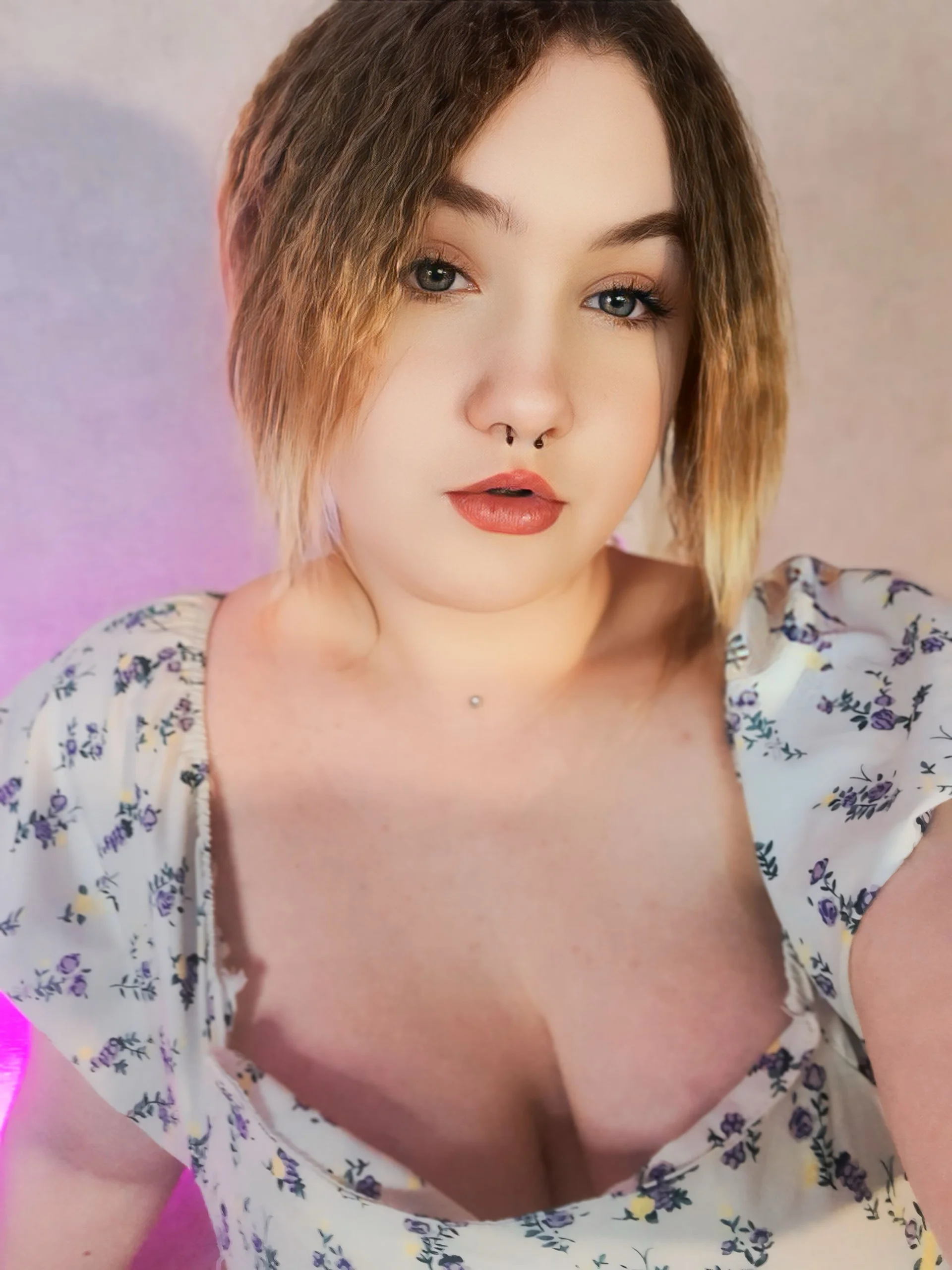 XXX Porn Photo of Nude lovelyy_julia 5