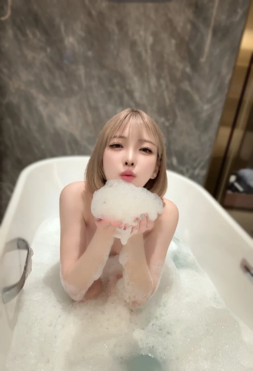 XXX Porn Photo of Nude mimitan4545 17