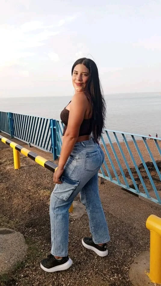 XXX Porn Photo of Nude yeilamassbig 33