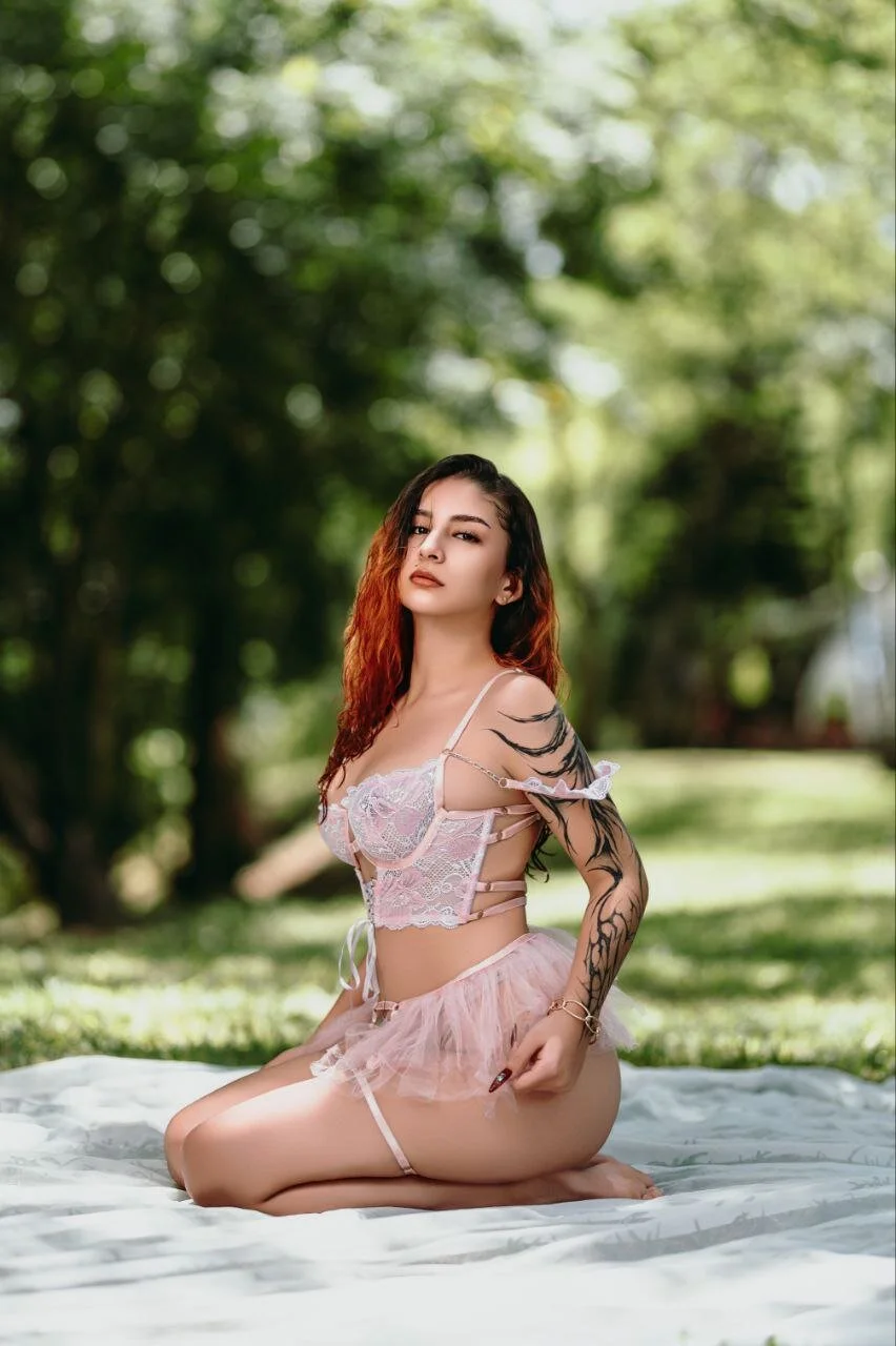 XXX Porn Photo of Nude Mon_Cherry 5