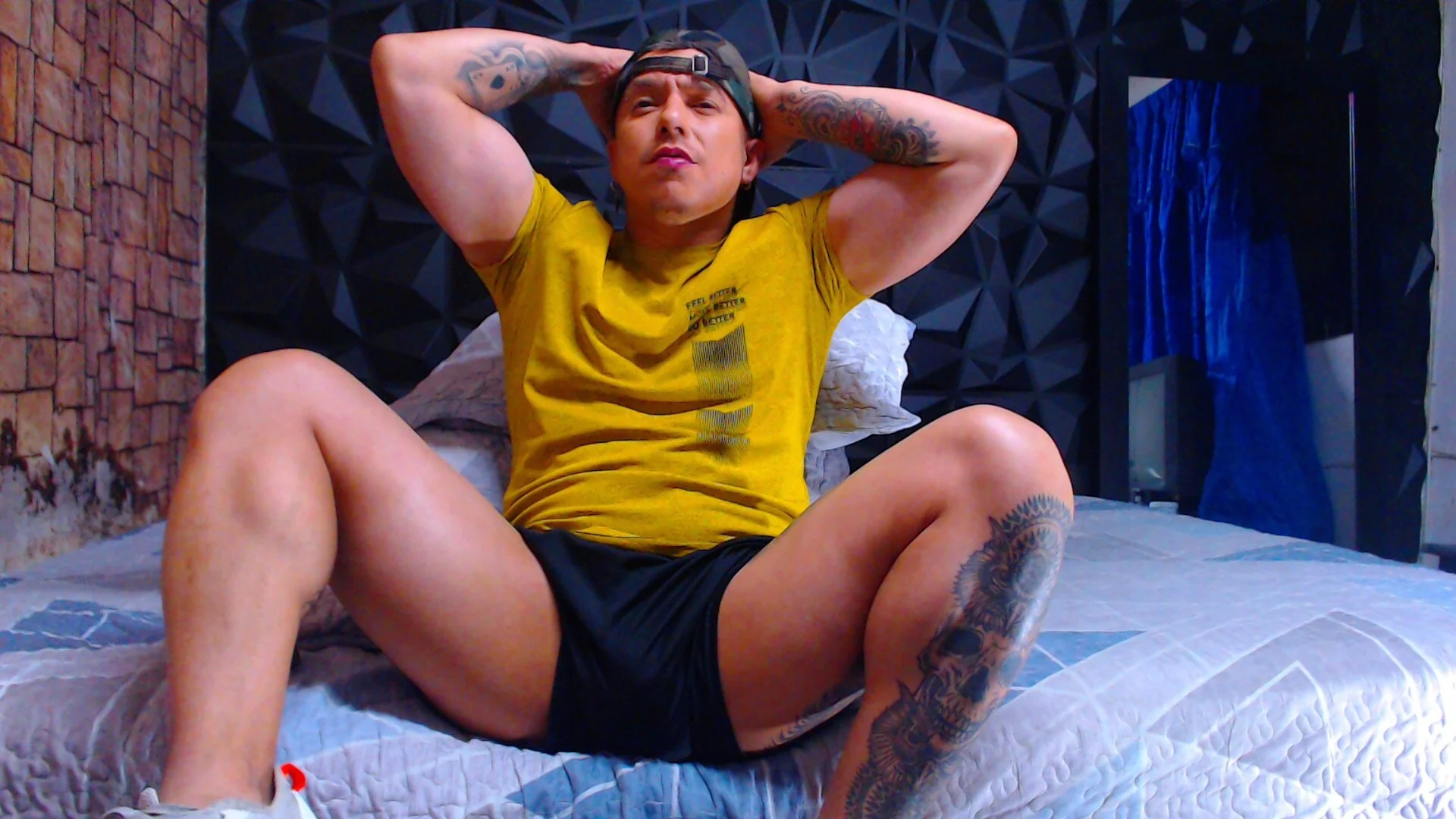 XXX Porn Photo of Nude MONSTER_COCK_ 12