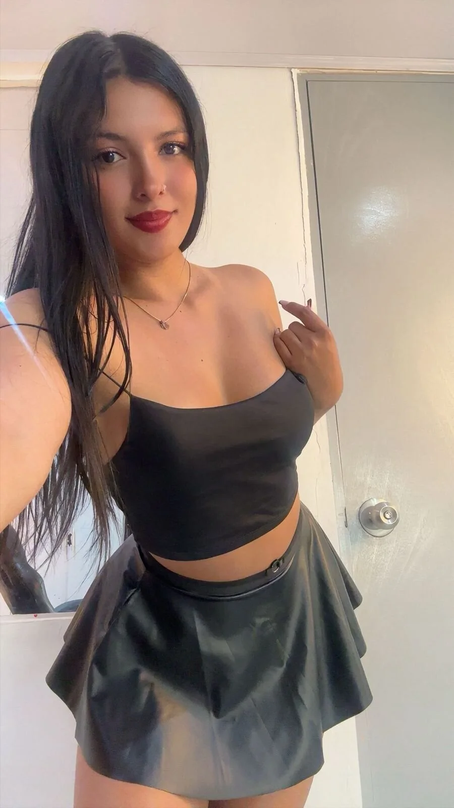 XXX Porn Photo of Nude ElizabethRodriiguez 69