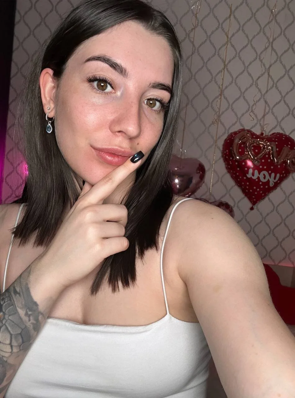 XXX Porn Photo of Nude Curious_Lily 44