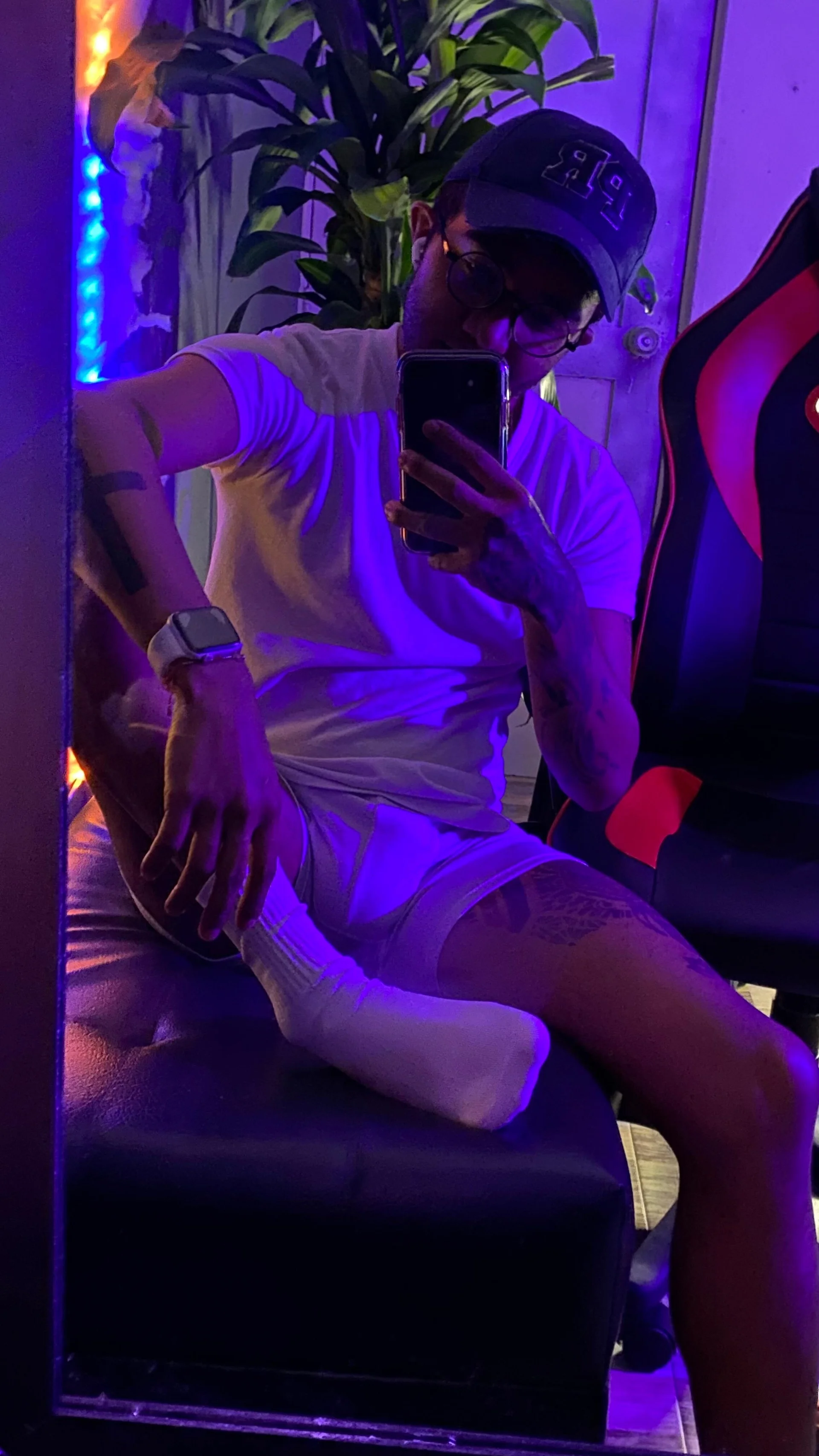 XXX Porn Photo of Nude Samuel_thompson 7