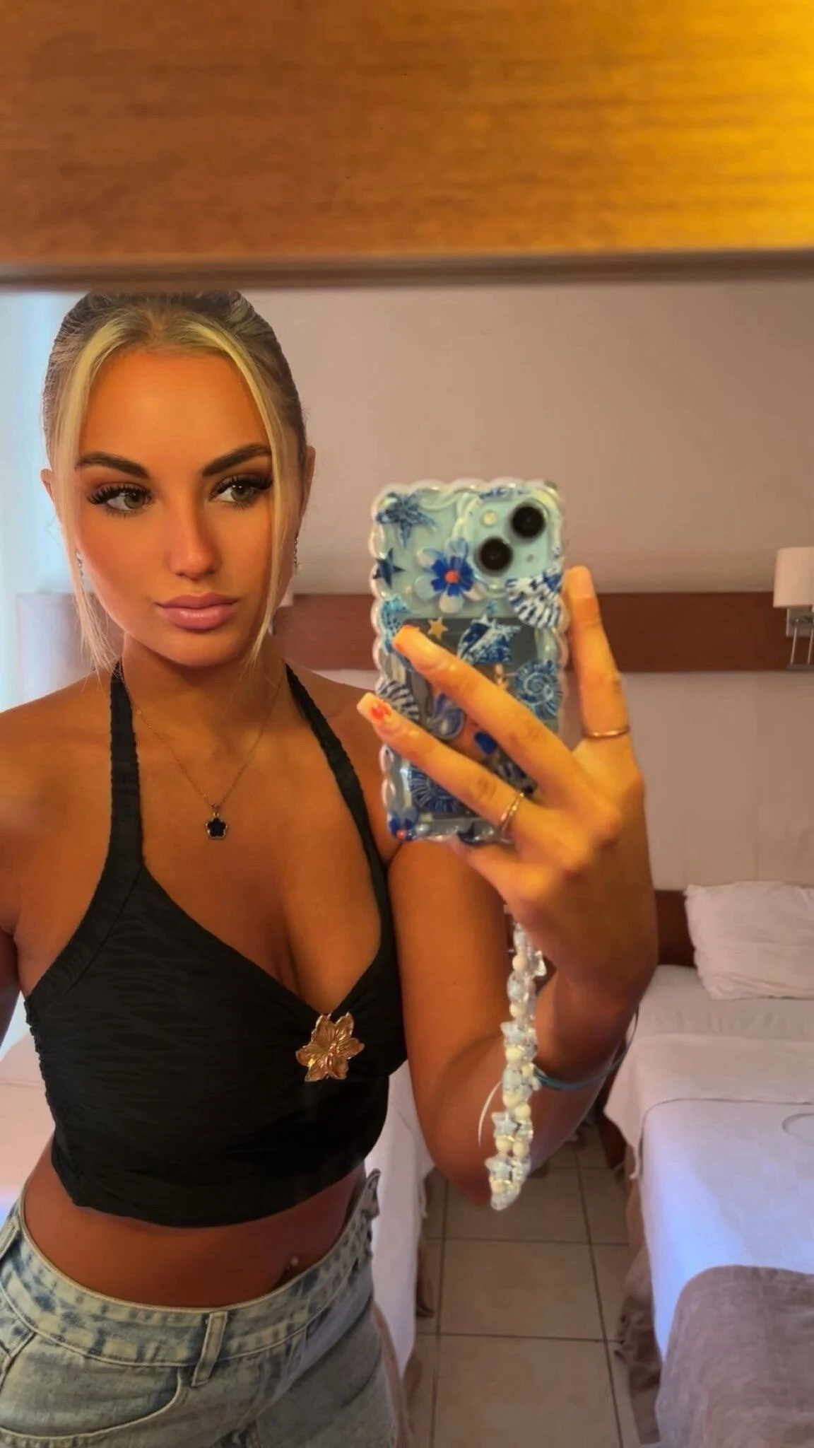 XXX Porn Photo of Nude LaceyMilliexoxo 9