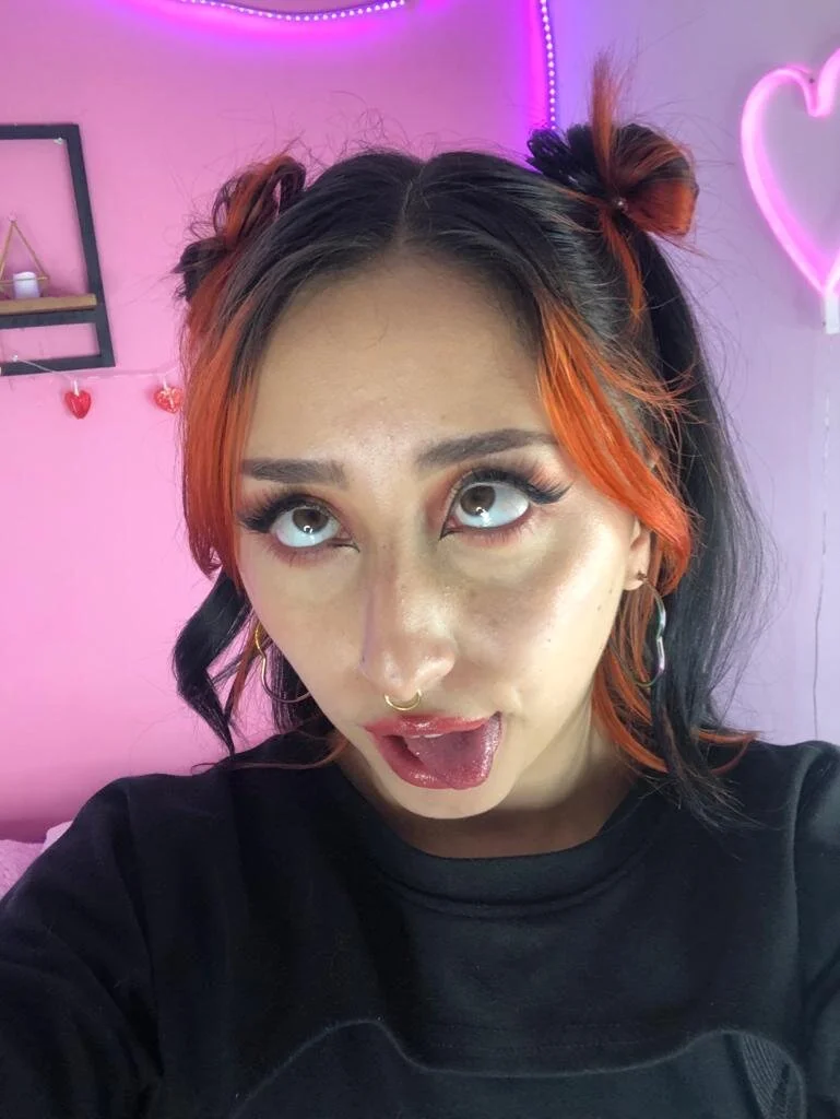 XXX Porn Photo of Nude v1cky_ 2