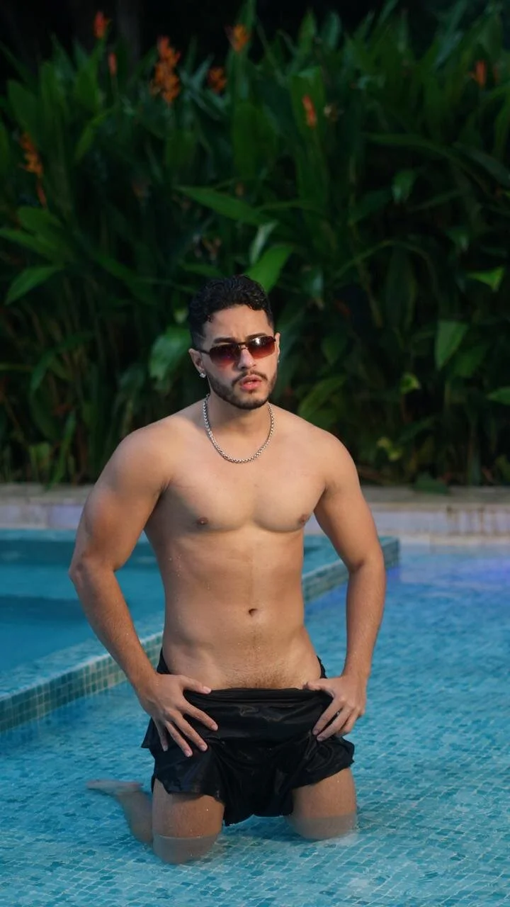 XXX Porn Photo of Nude MattiaDupont 1