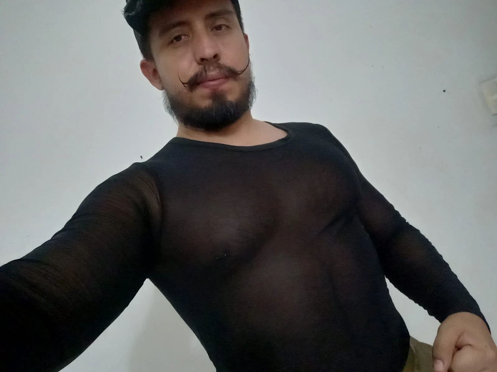 XXX Porn Photo of Nude KalethBigDick 2078