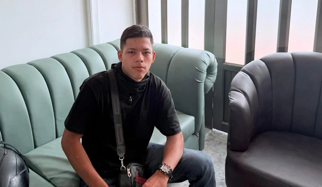 XXX Porn Photo of Nude CarlosMoreti 1