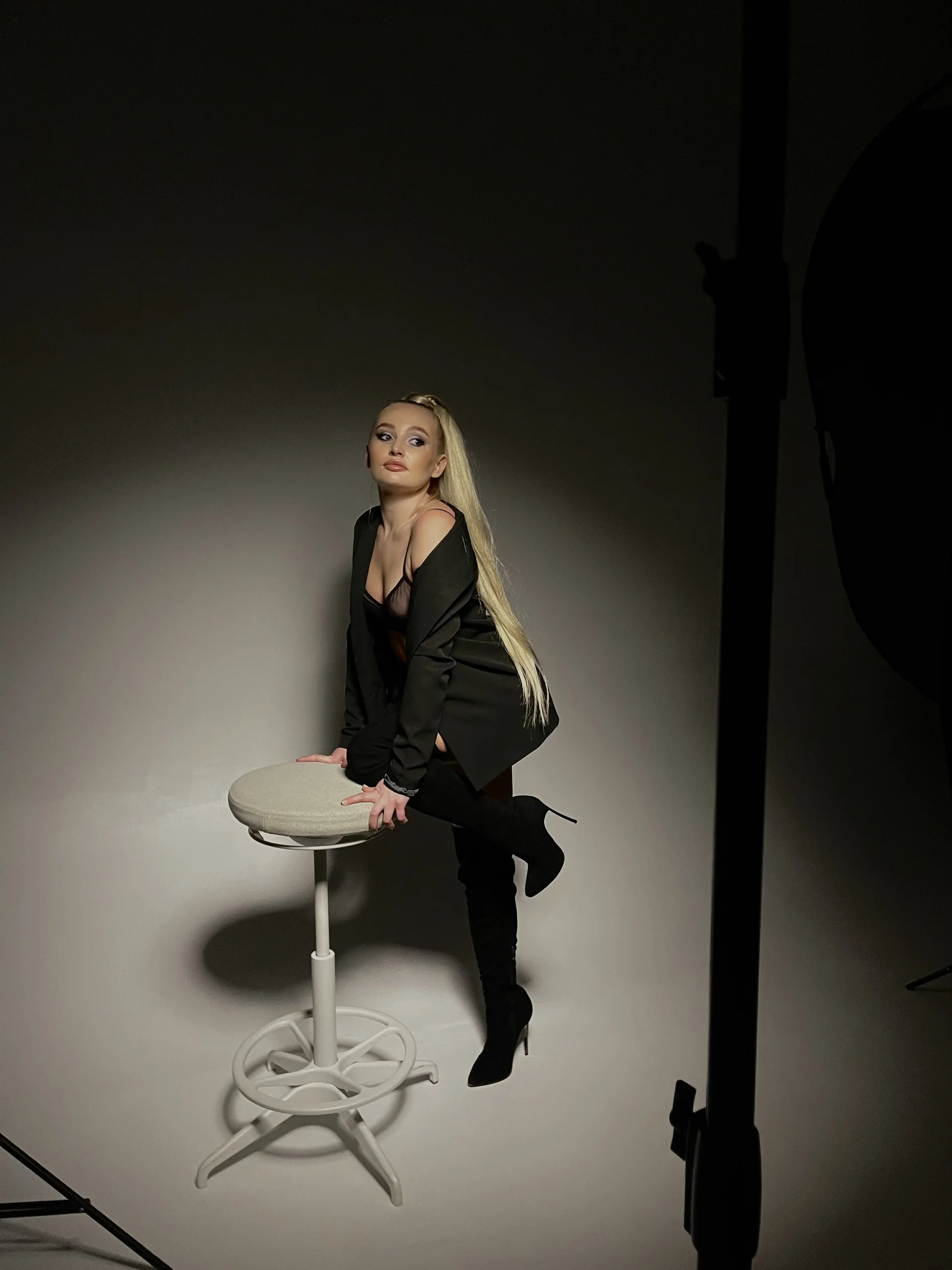 XXX Porn Photo of Nude blond_canary 4