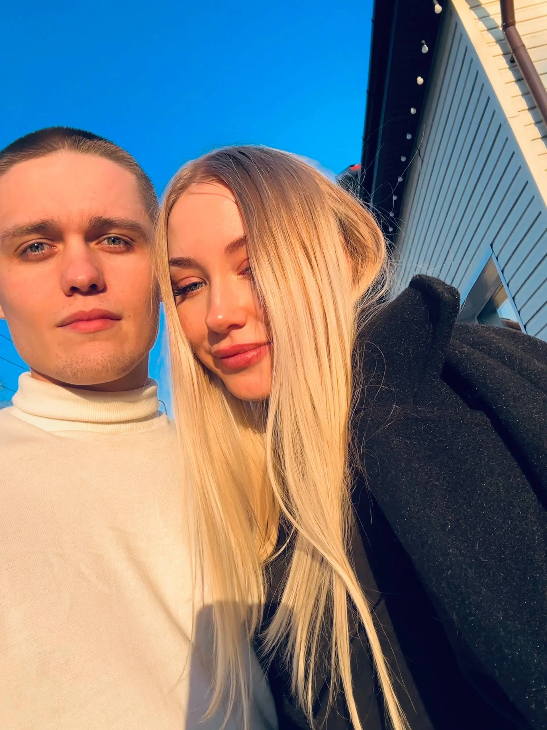 XXX Porn Photo of Nude MikeXEmilia 23